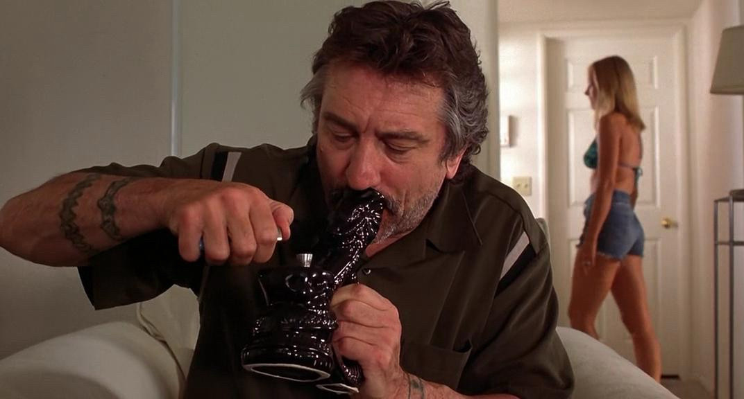 De Niro in Jackie Brown (1997) smoking pot