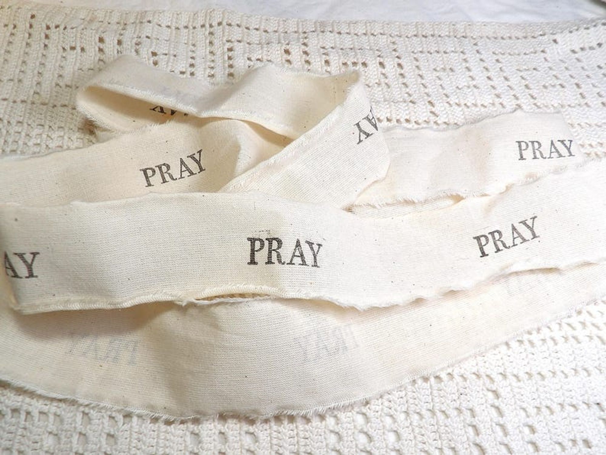 Christian "pray" ribbon