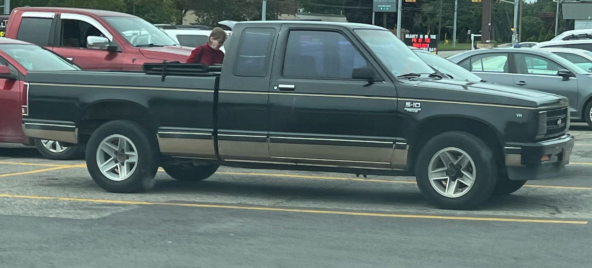 Late 80’s(?) Two-tone tan/black S10.