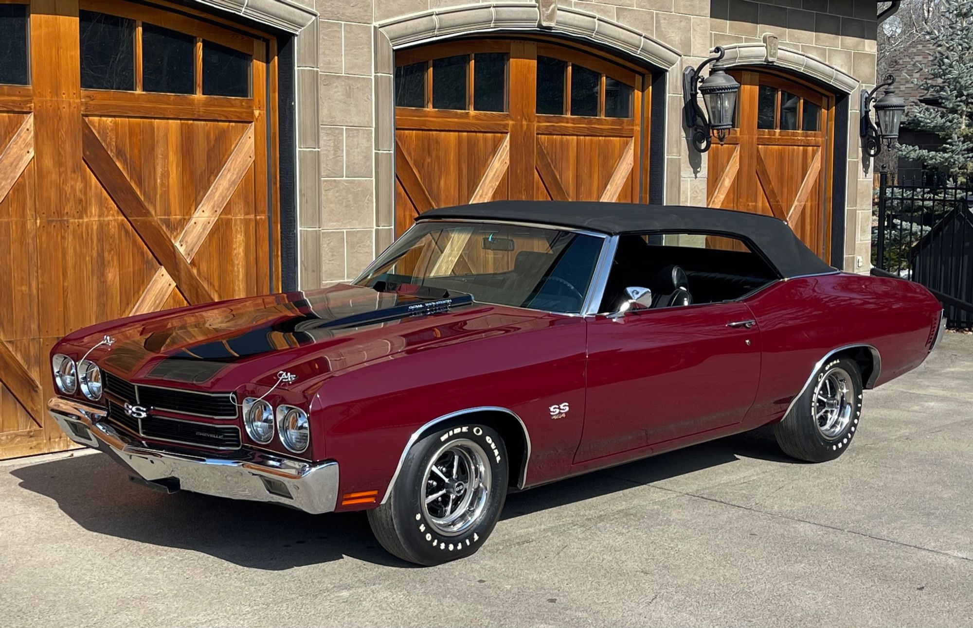 A crimson 1970 Chevrolet Chevelle LS6 Convertible