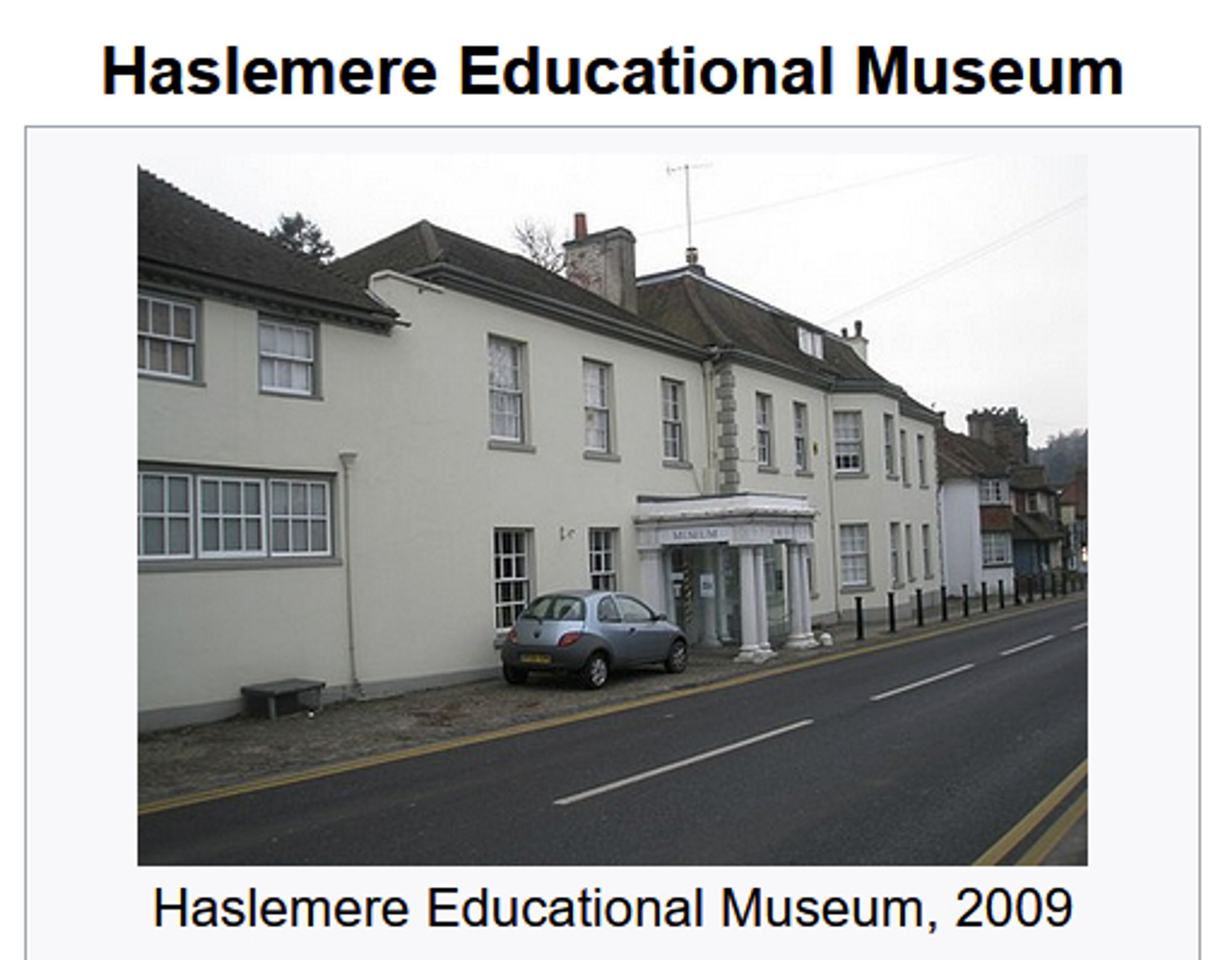 Screenshot of the Wikipedia article of the Haslemere Educational Museum, in Haslemere, England. There is a photo of the building.