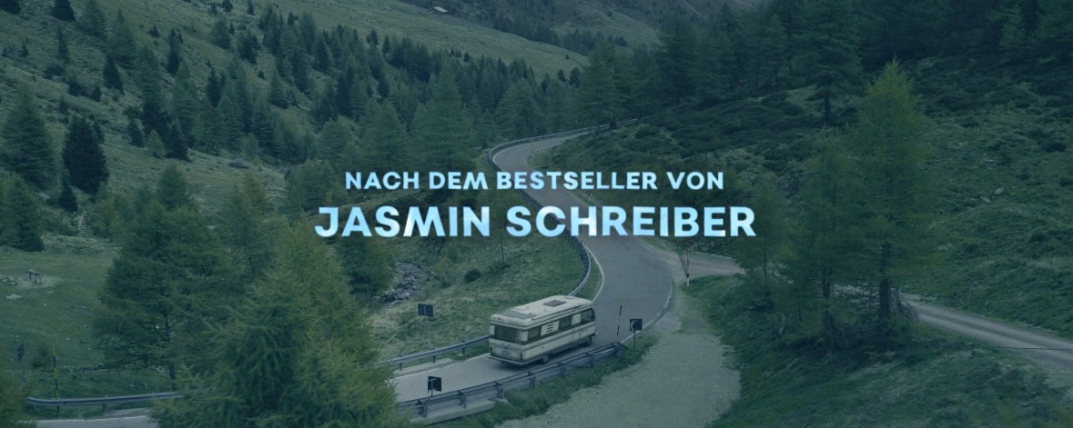 Screenshot von der Eröffnungszene des Films. Credit: „Nach dem Bestseller von Jasmin Schreiber“