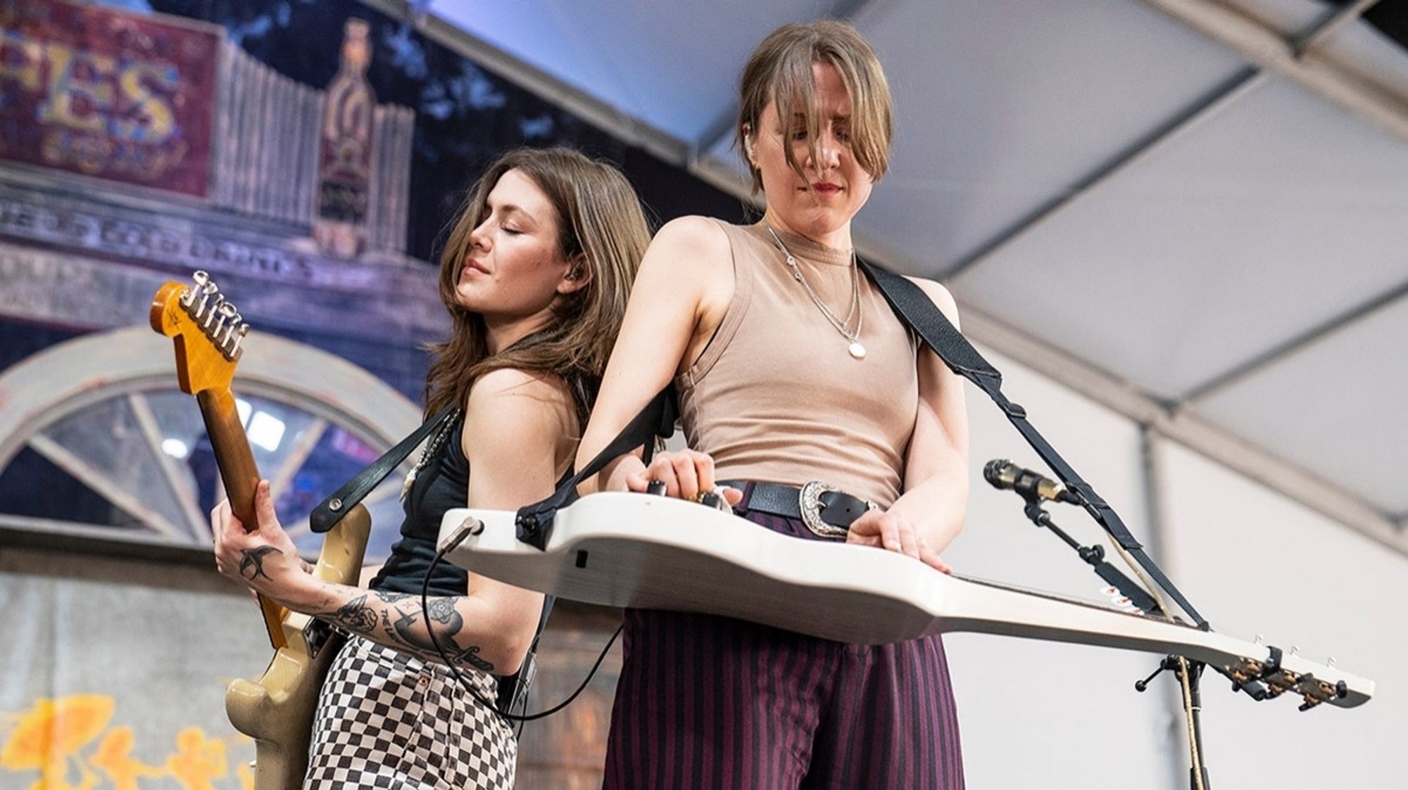 Larkin Poe