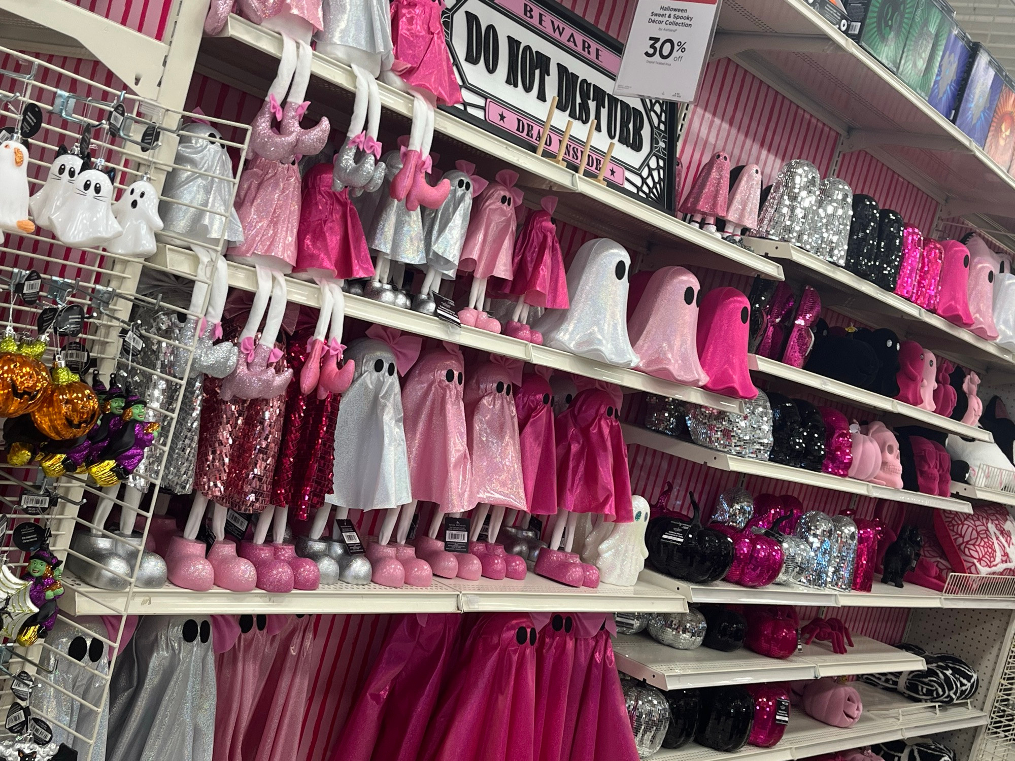 All the pink Halloween things