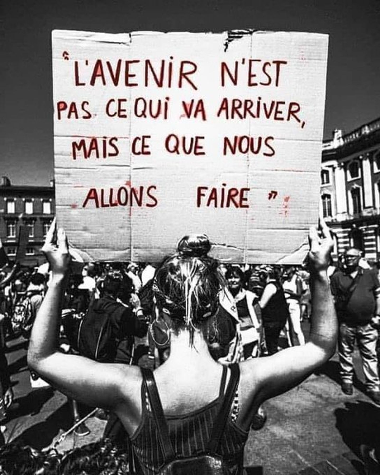 une citation d'Henri Bergson, via l'Institut des Futurs Souhaitables que je partage bien volontiers: je la fais mienne car elle souligne l'importance de l'action. Avec un clin d'oeil particulier à Mathieu Baudin et Jean-Pierre Goux