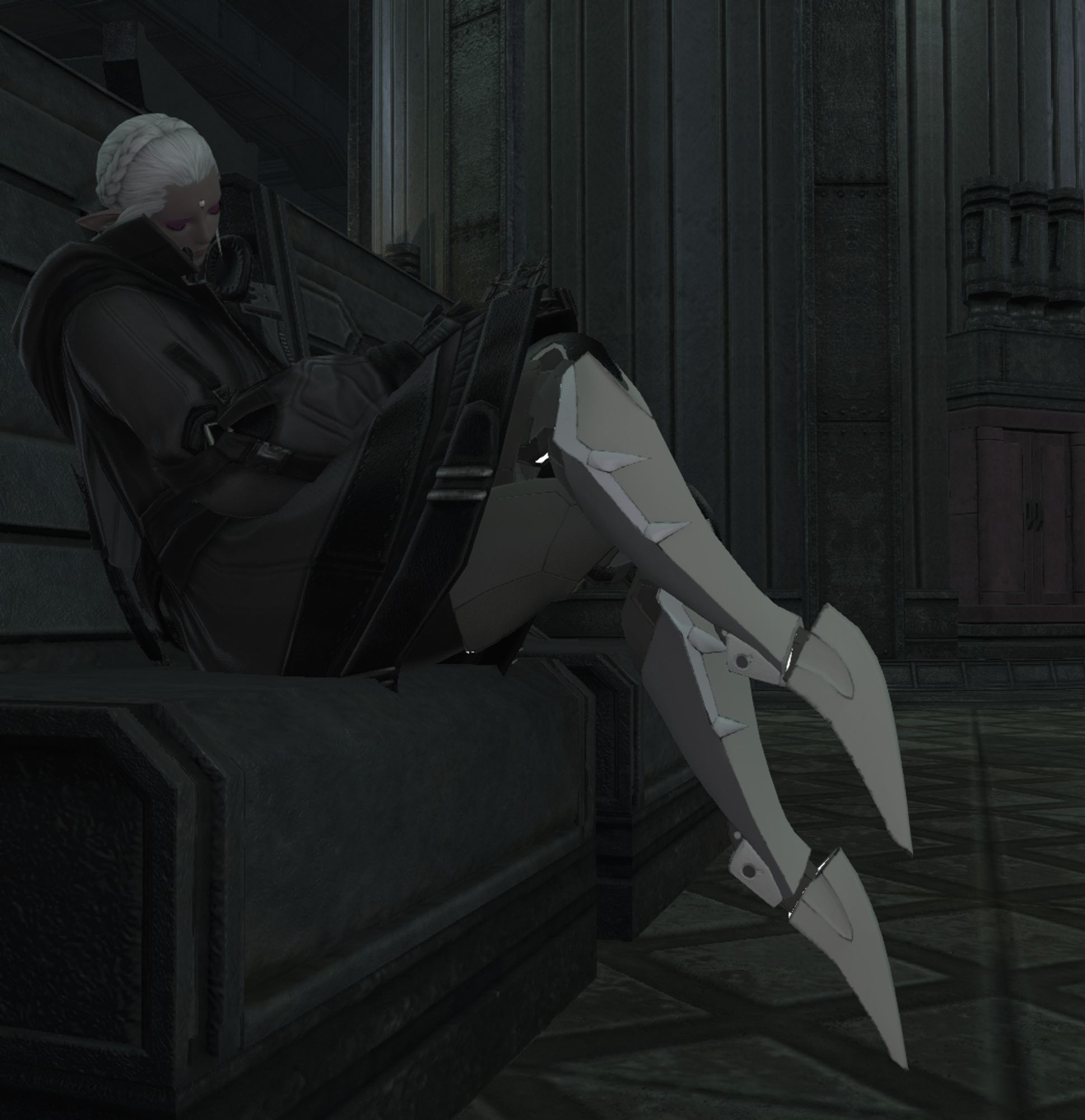 Screenshot from the mmo ffxiv. A garlean woman is resting her head in the subway. Her white prosthetic legs are a stark contrast to the surroundings.