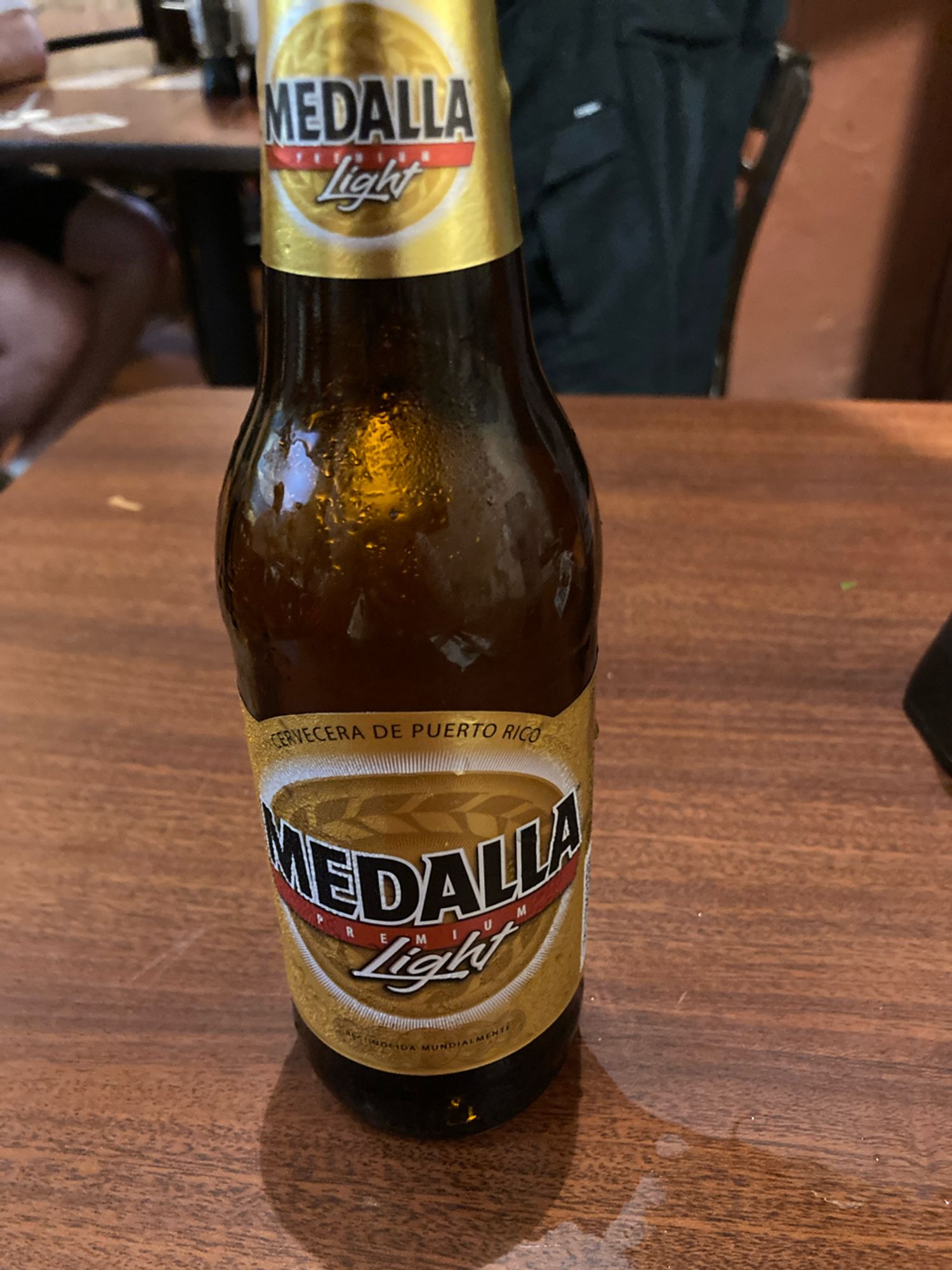 Flasche Medalla-Bier