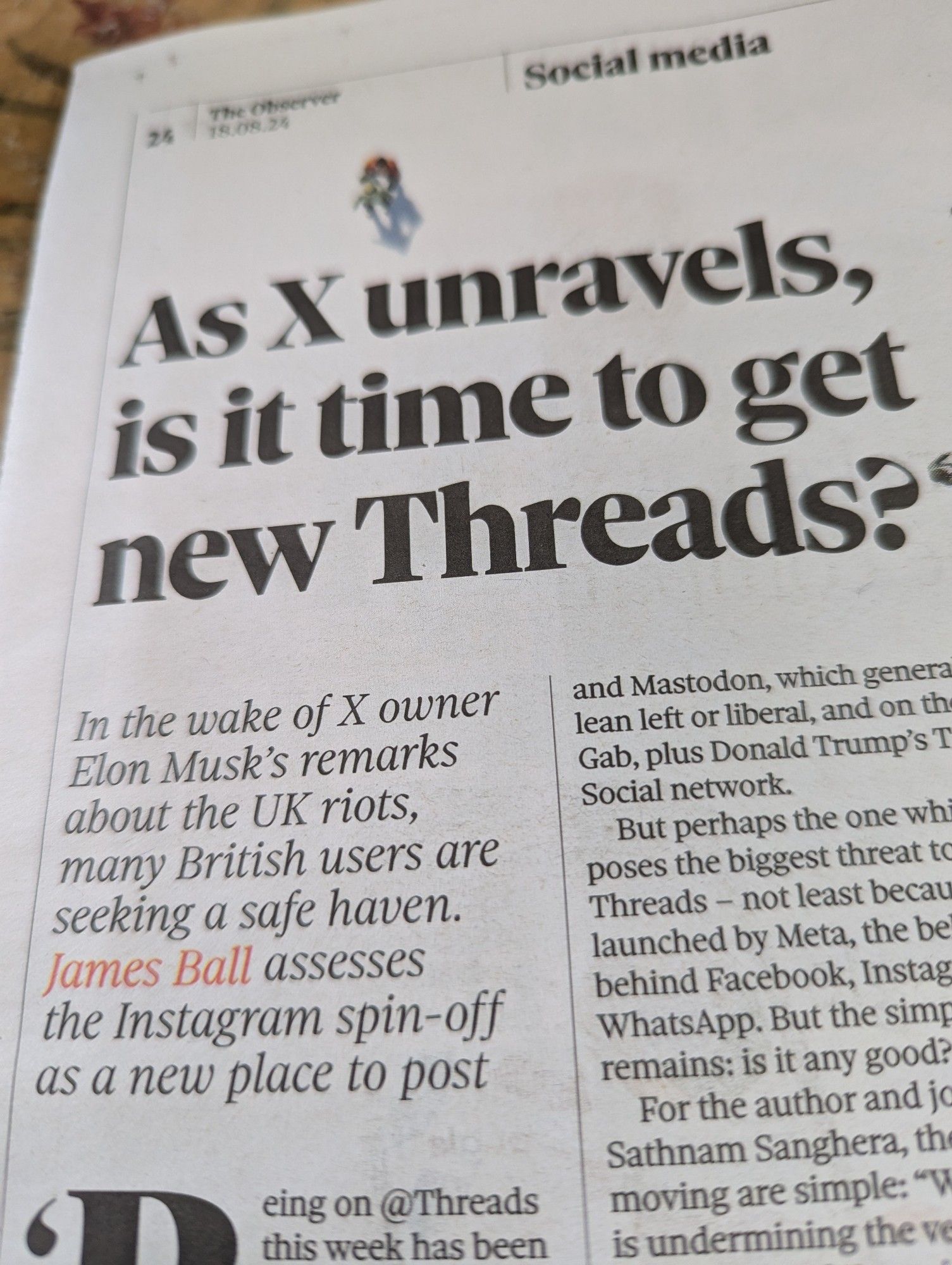 Photo of headline 'As X unravels, is it time to get new Threads?'