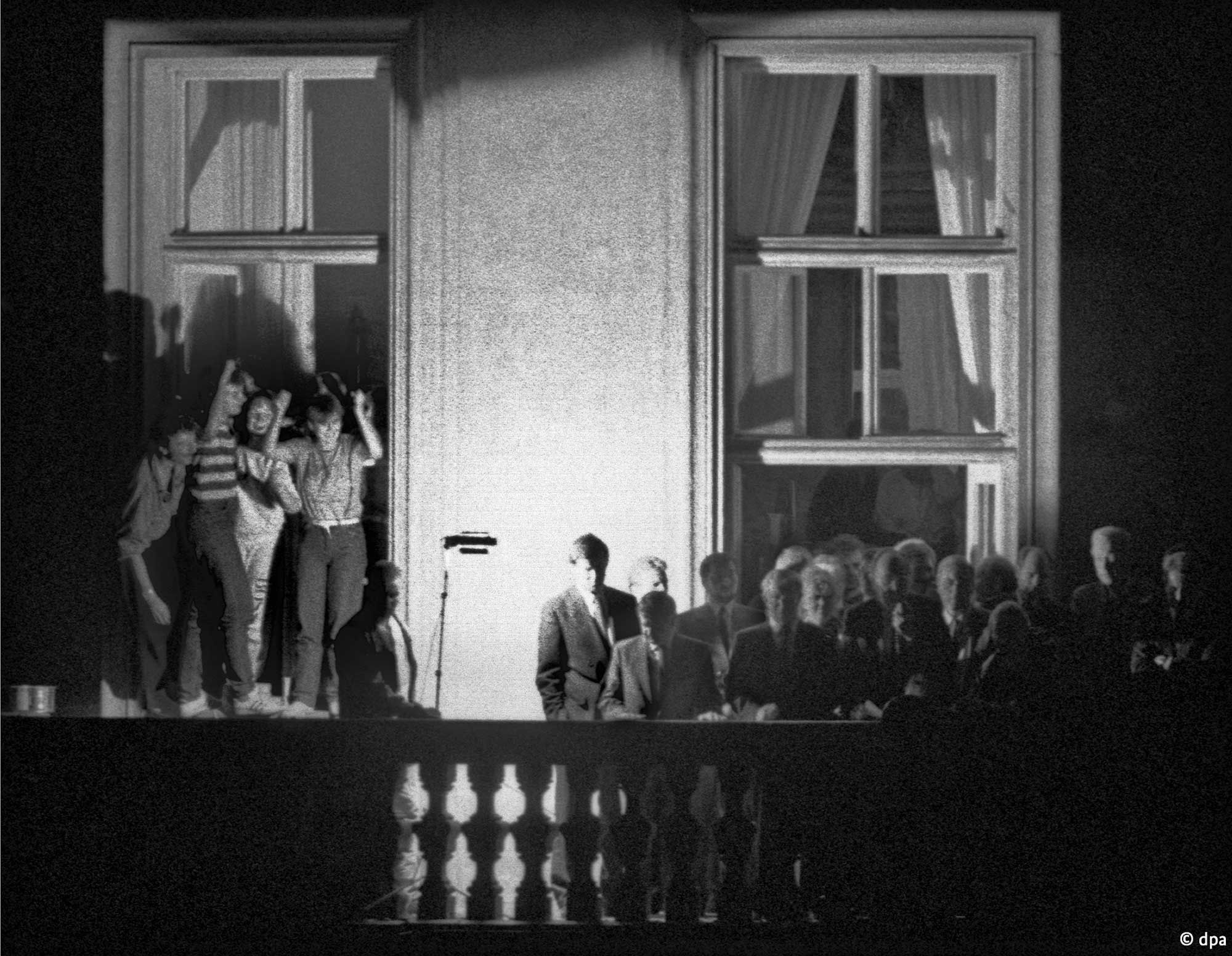 Hans-Dietrich Genscher addressing thousands of East German citizens from the balcony of the German embassy in Prague on 30 September 1989.