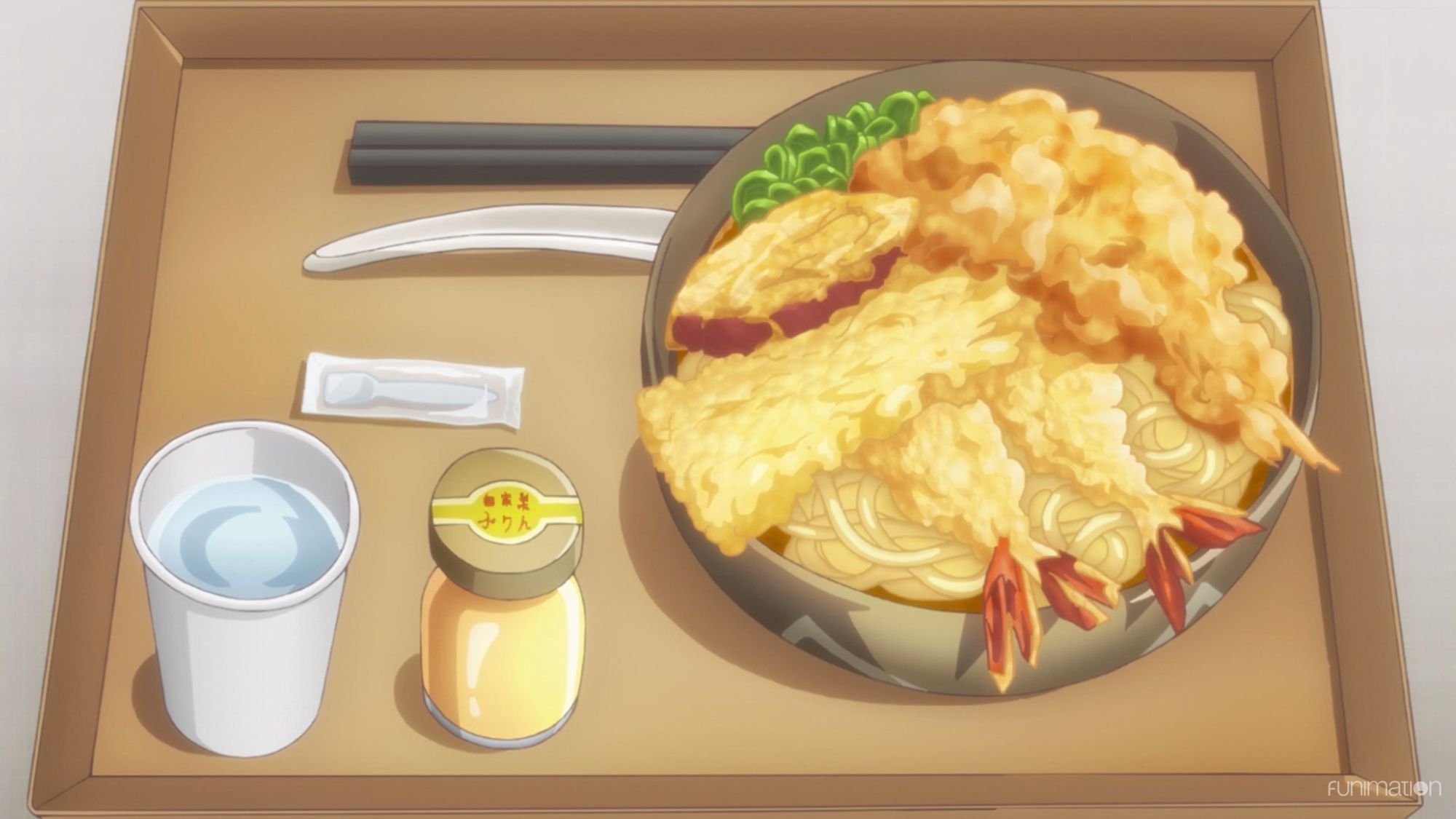 Anime screencap from The Quintessential  Quintuplets: A bowl of udon with mixed tempura on top, and a small pudding to the side.