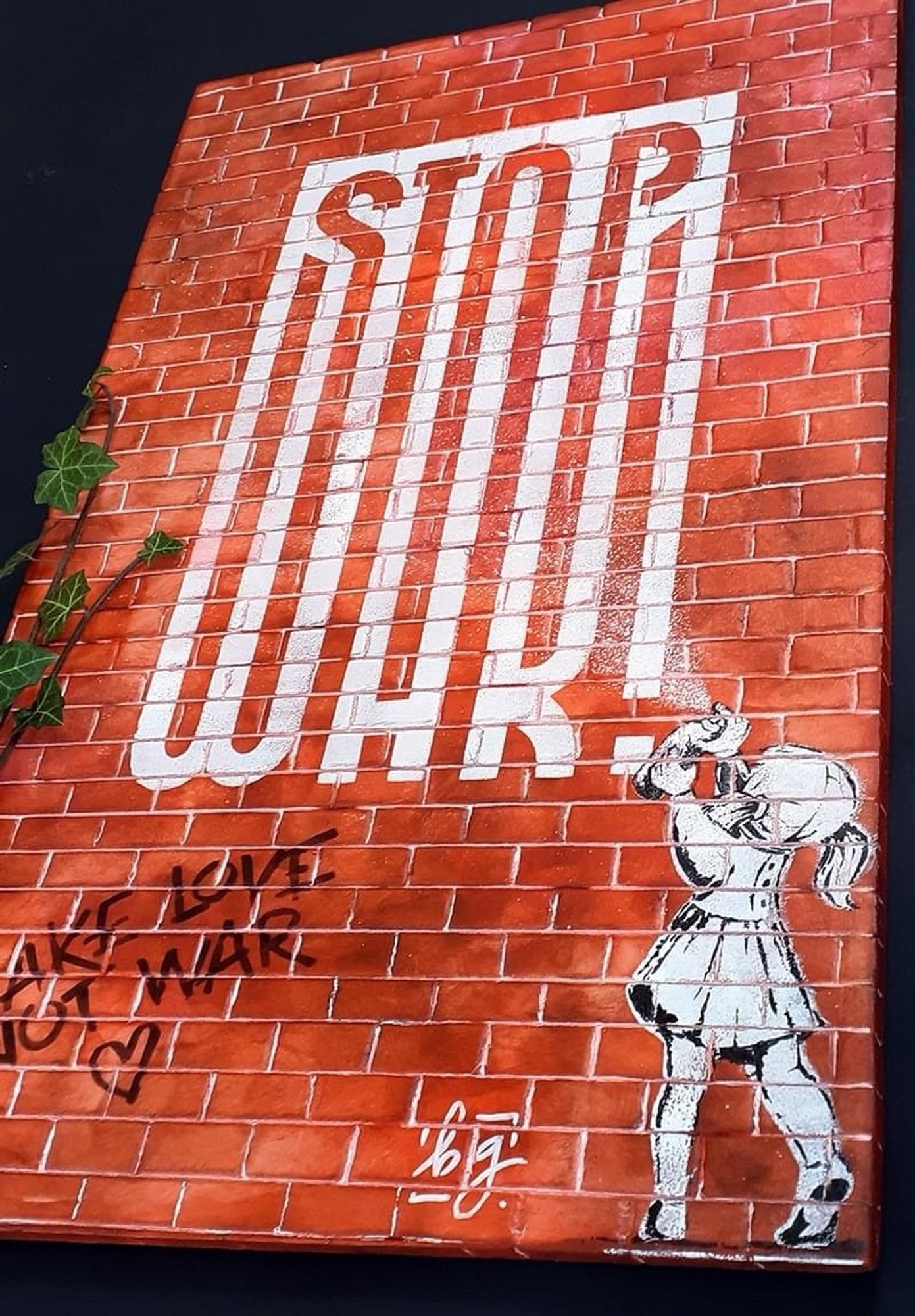 Street Art STOP WAR