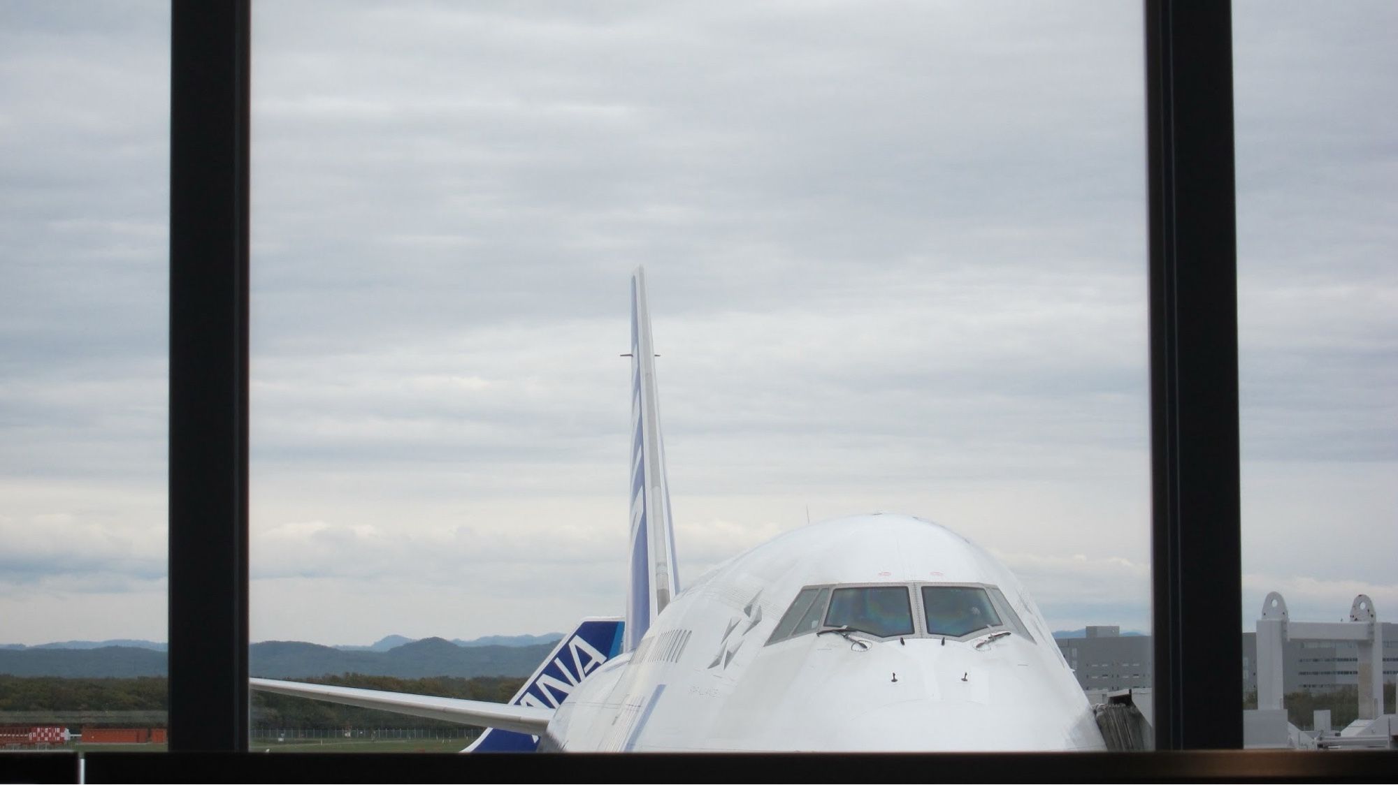 B747−400D
新千歳空港にて