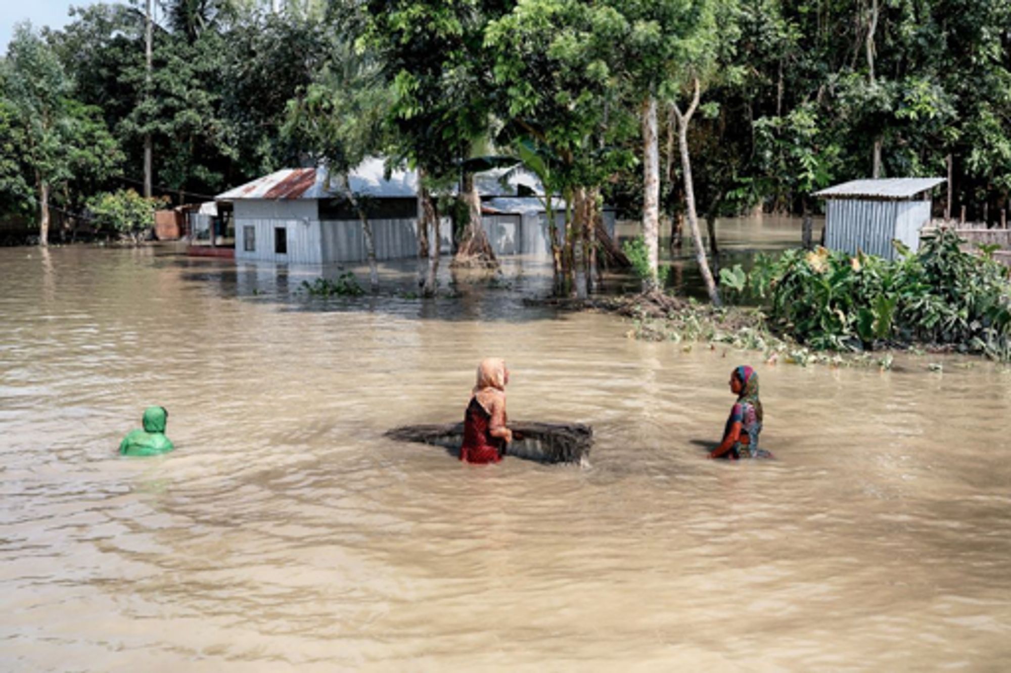 2023 Marked By Exceptionally Dry Rivers and Largest Glacial Melting Rates in Decades, WMO Says