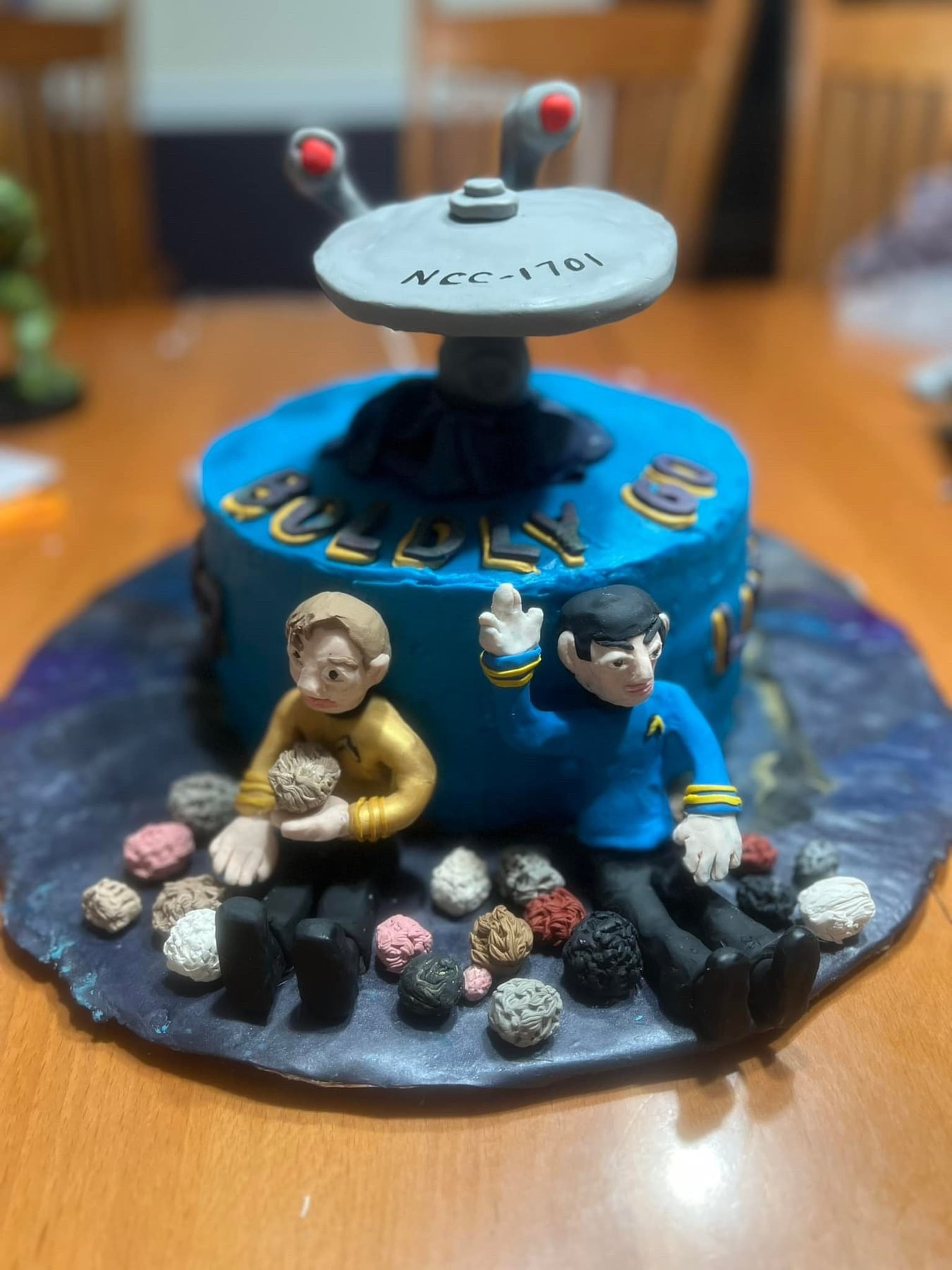 Birthday cake with the starship Enterprise, Captain Kirk, Mr Spock and a shitload of tribbles