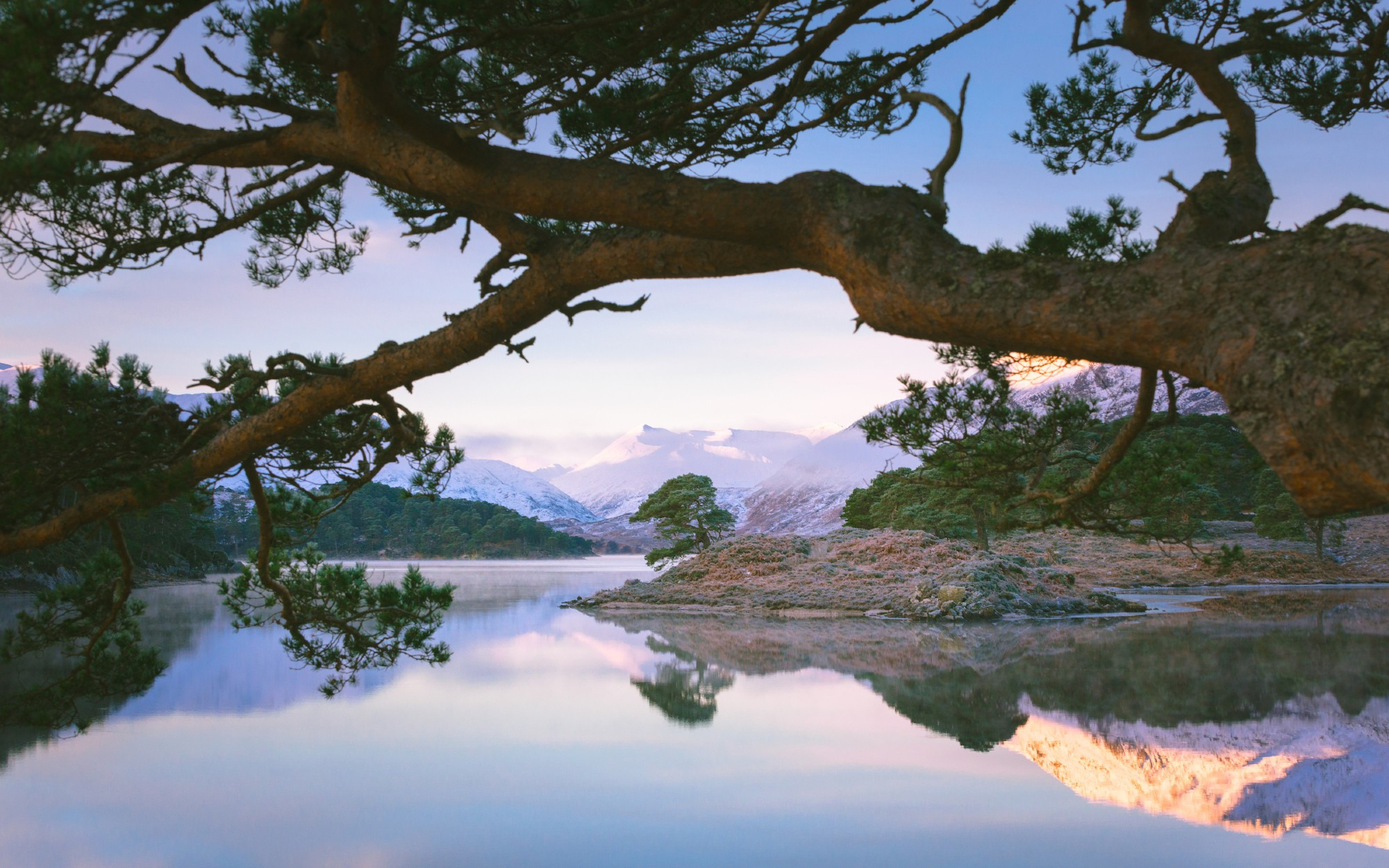 Winter on Loch Affric, Glen Affric #Scotland #Highlands #GlenAffric http://damianshields.com