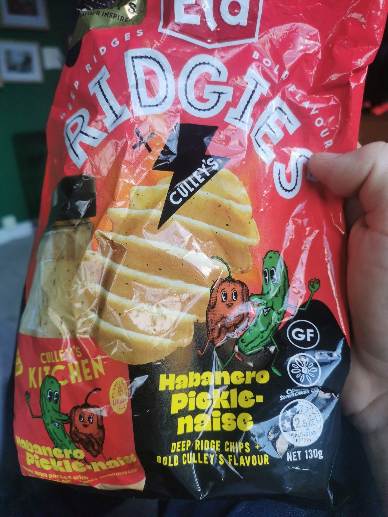 ETA Ridges limited edition deep ridges chips, Culley's Habanero Pickle-naise.