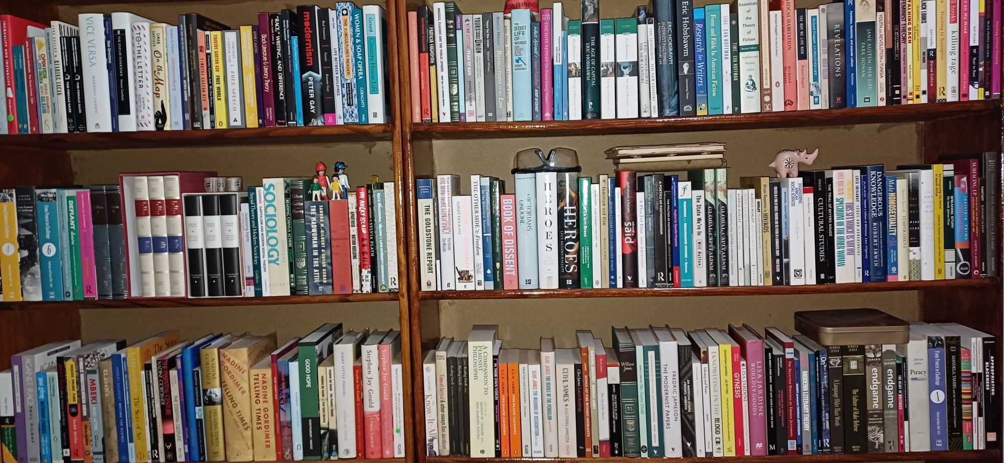 Three shelves of non-fiction volumes on two bookcases each, alphabetised across 'G' and 'H' to 'J'.