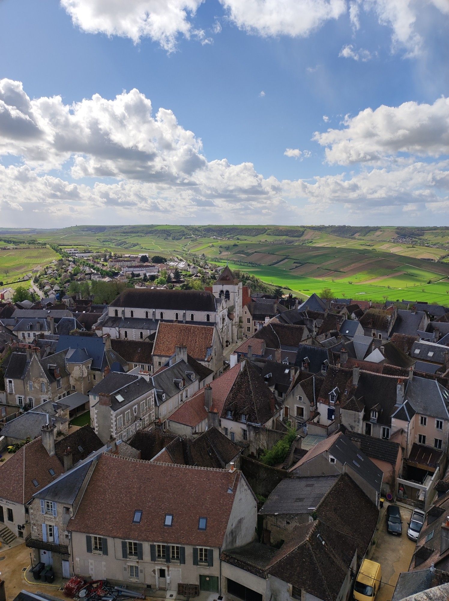 Vue sur les toits de Sancerre du haut de la Tour des Fiefs