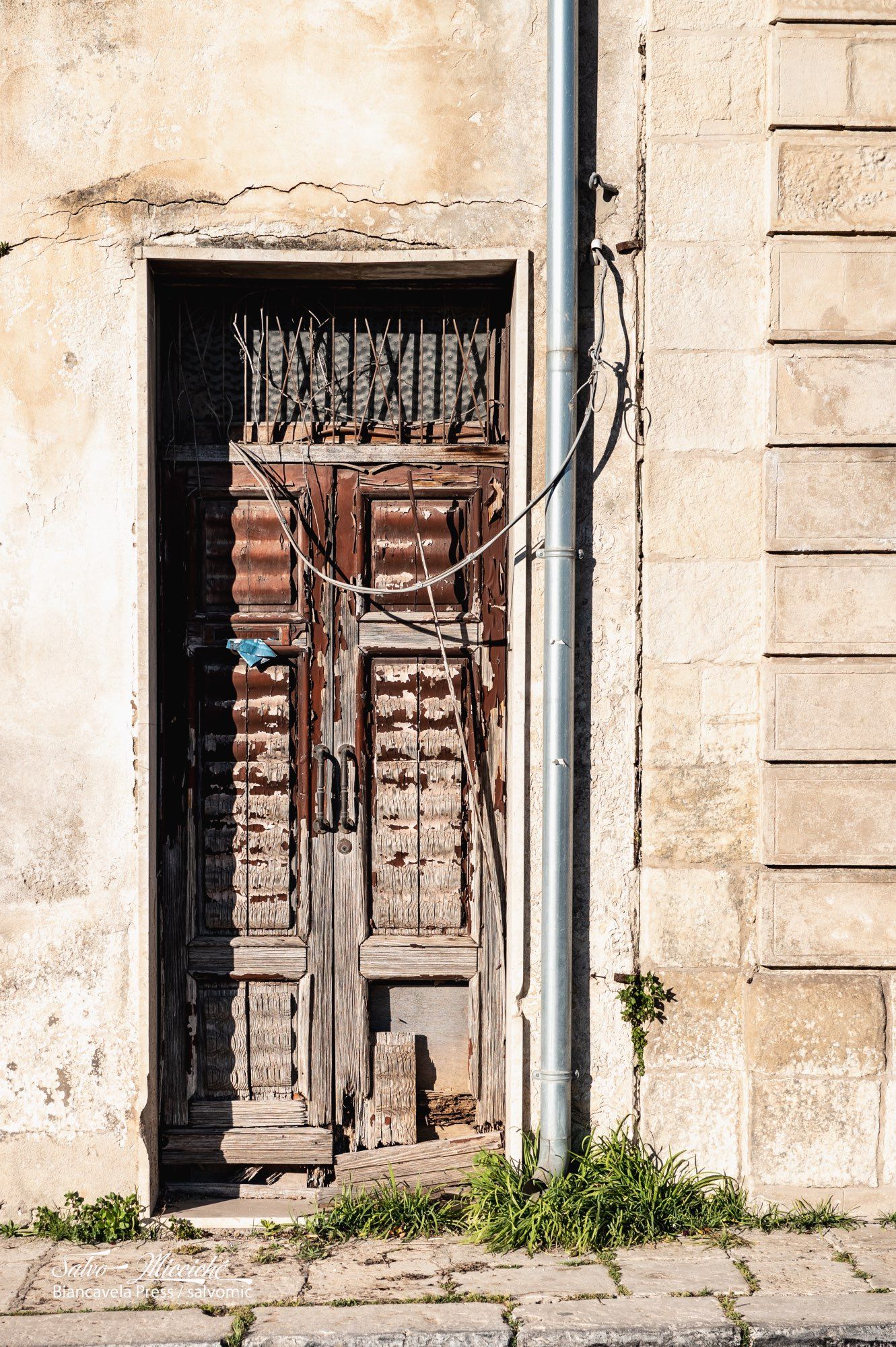 Porta con tubo (o: non imPorta un Tubo)