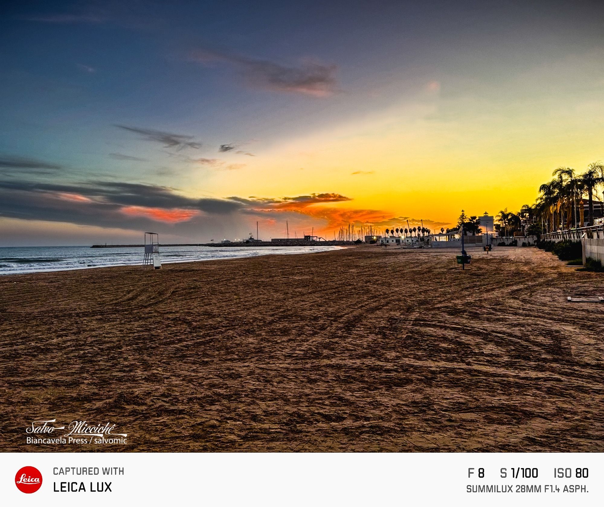 All’imbrunire

#sunset #leica_camera #nightshots #seascape #summer