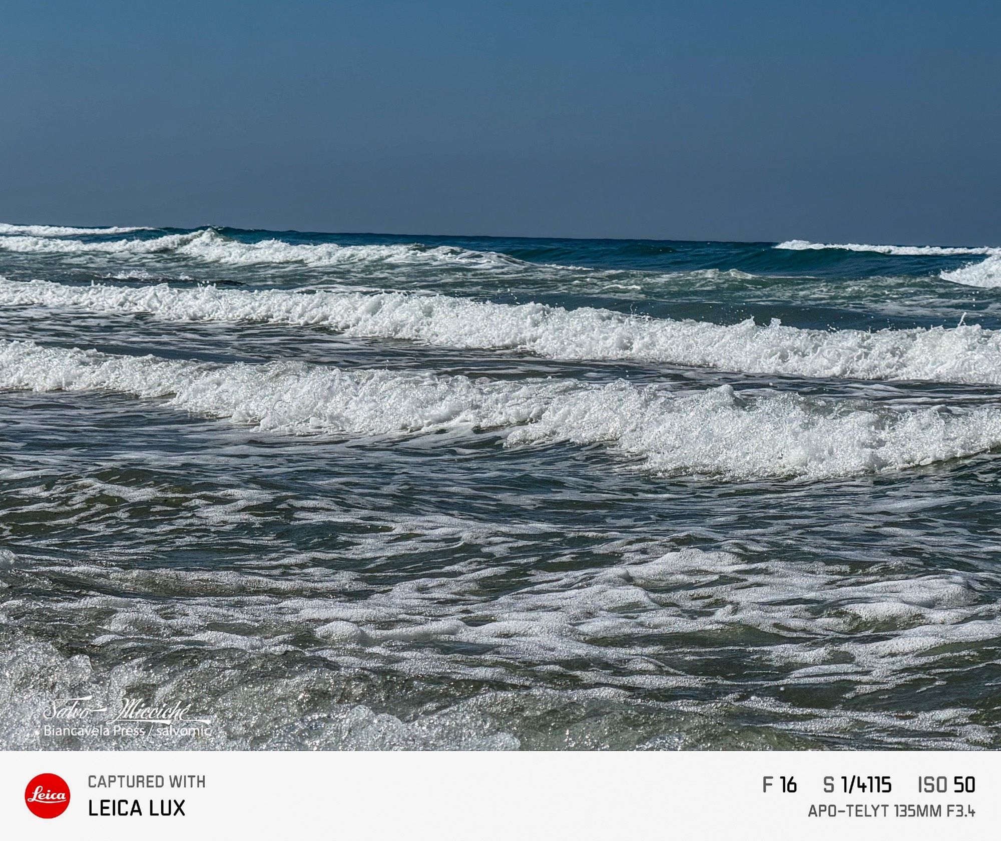 Rough

#silentSunday #leica_camera #seascape #tranquillity #oceanlife