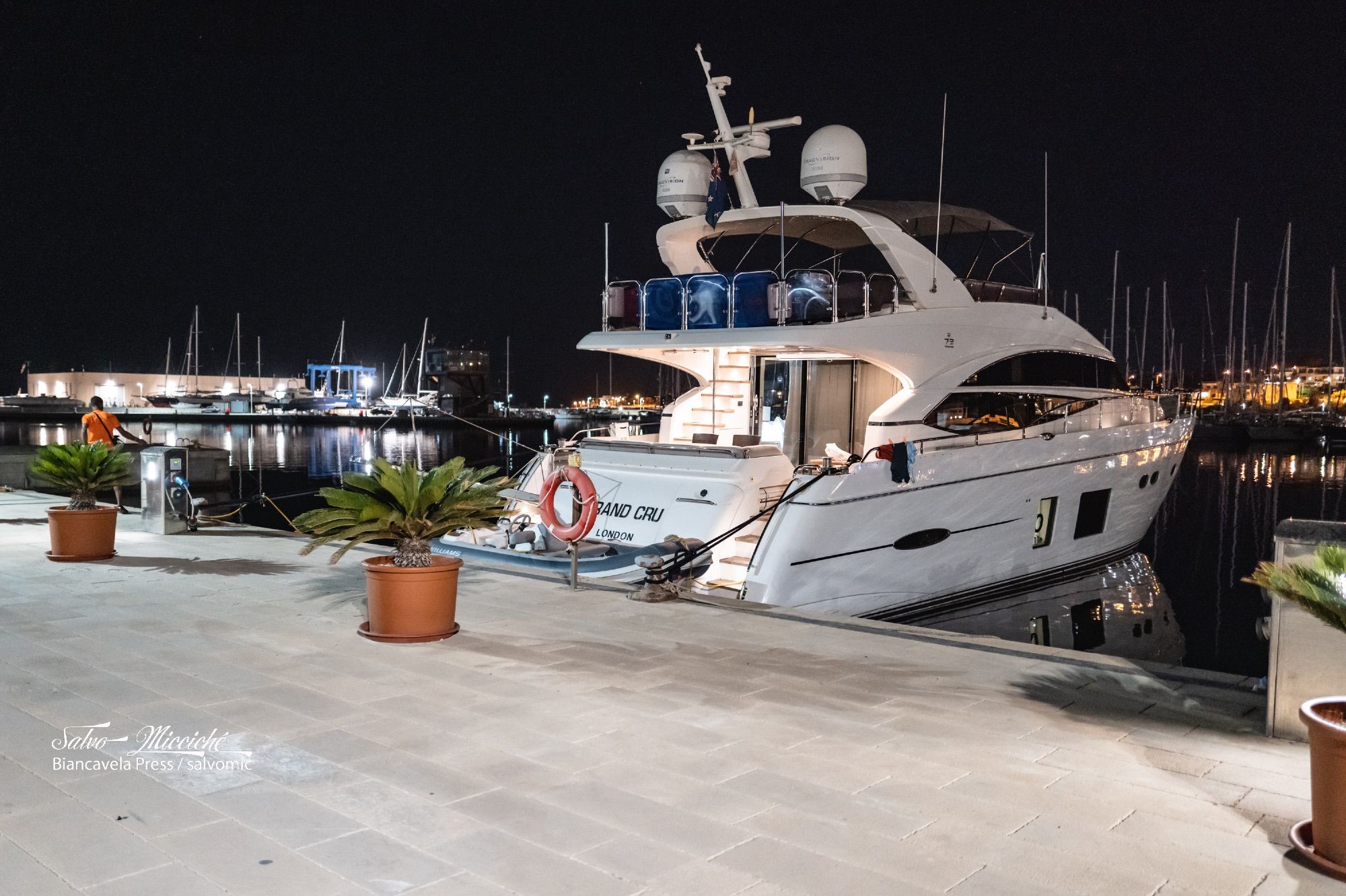 Grand Cru (London 🇬🇧)

#silentSunday #sailing #nightshots #travelling #seascape