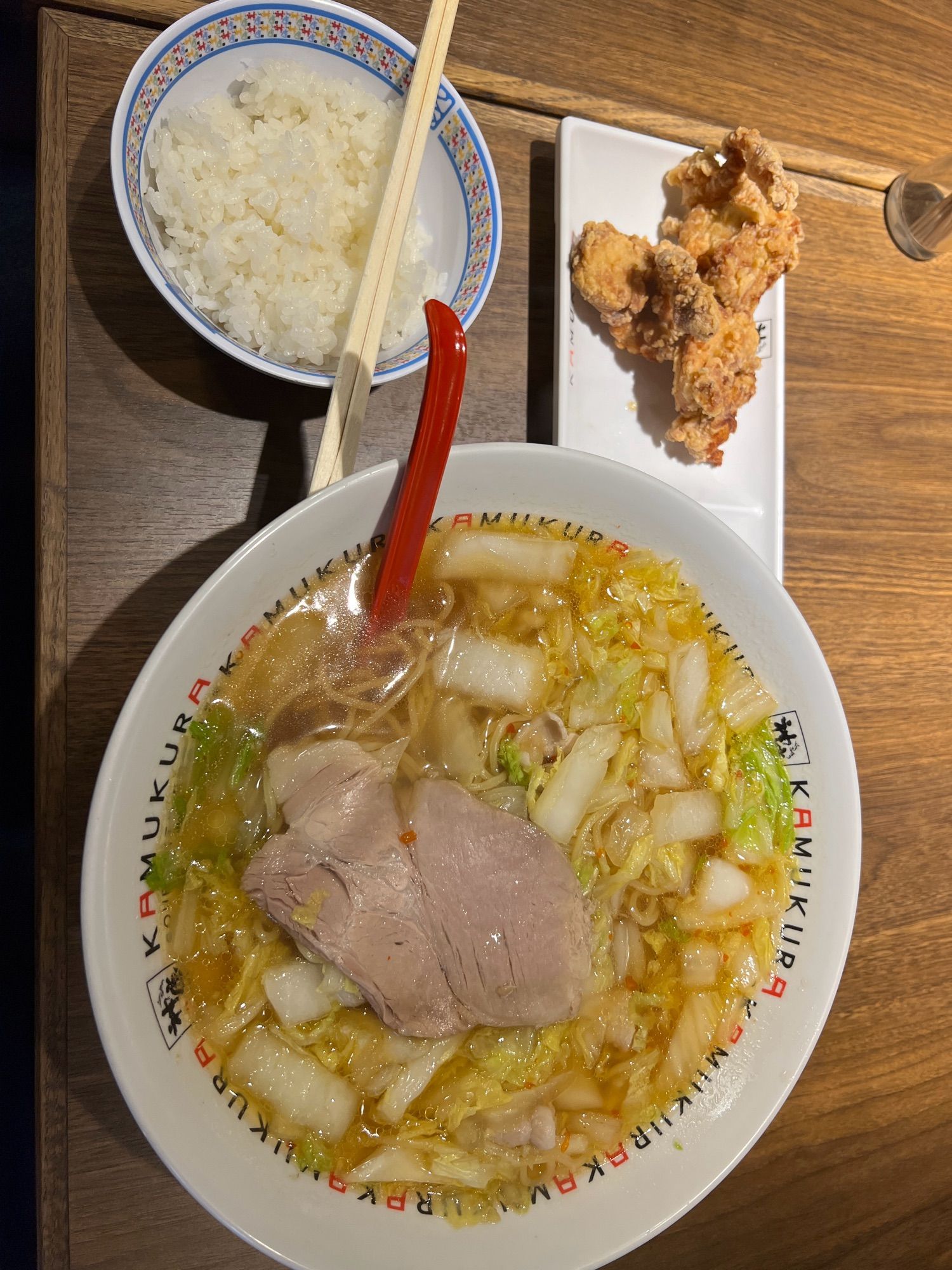 ラーメンと唐揚げセット♫