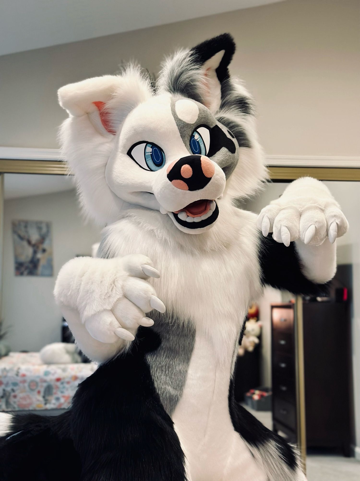 Roxy Fursuit