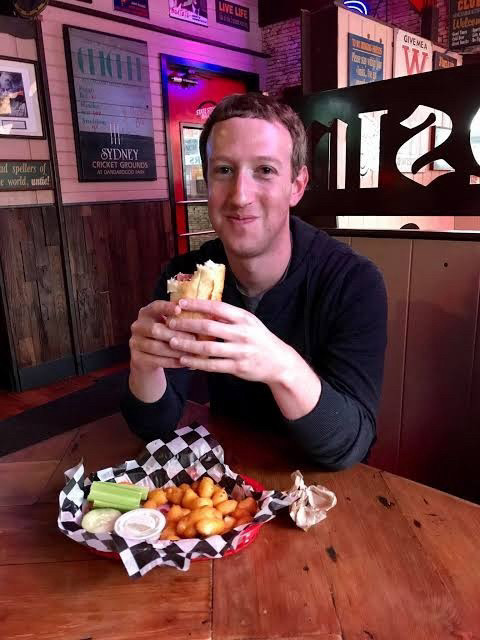 It’s Zuckerberg eating a kebab and lookin pleased, just like me