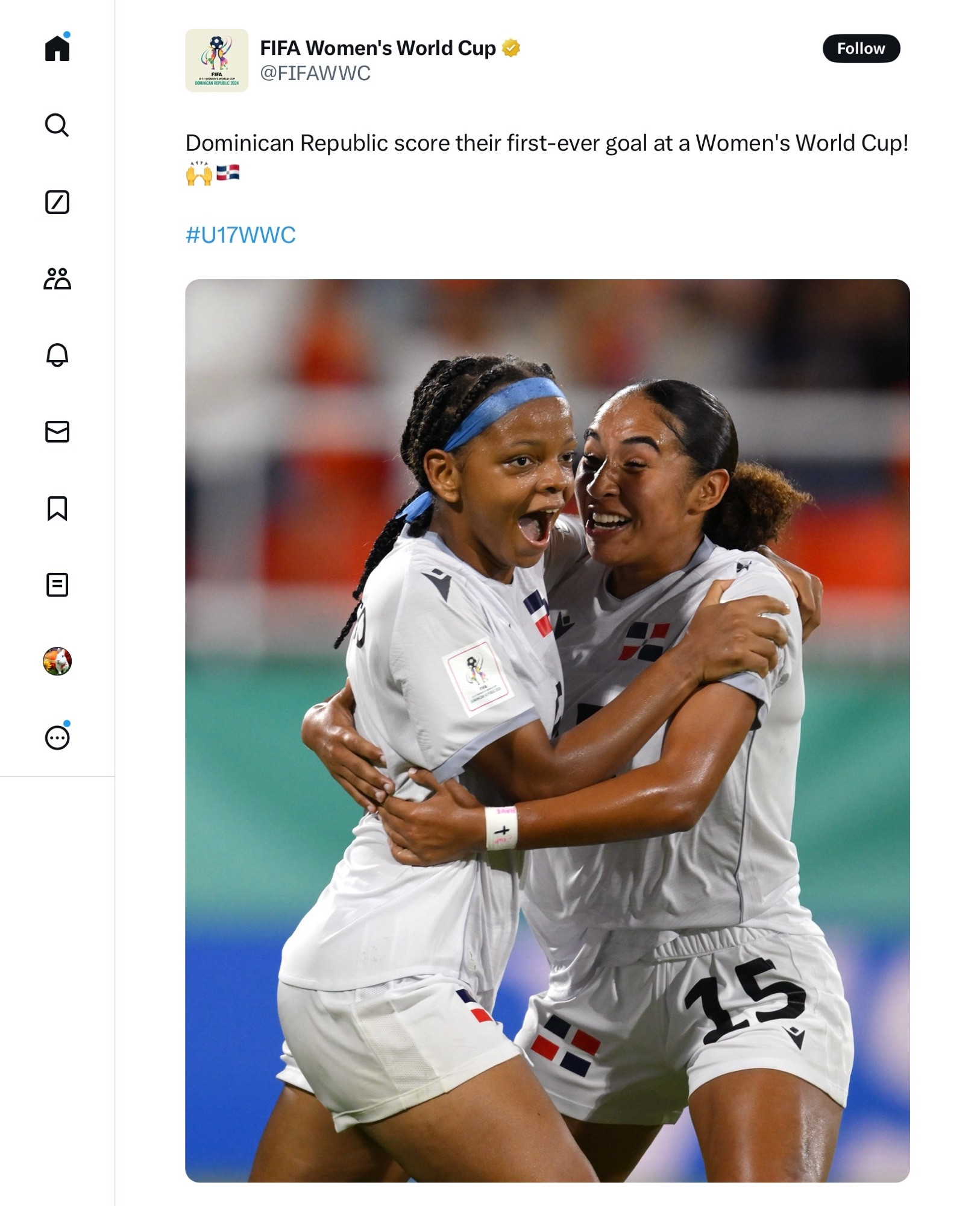 @FIFAWWC

Dominican Republic score their first-ever goal at a Women's World Cup! 🙌🇩🇴

#U17WWC

(2 players celebrating)