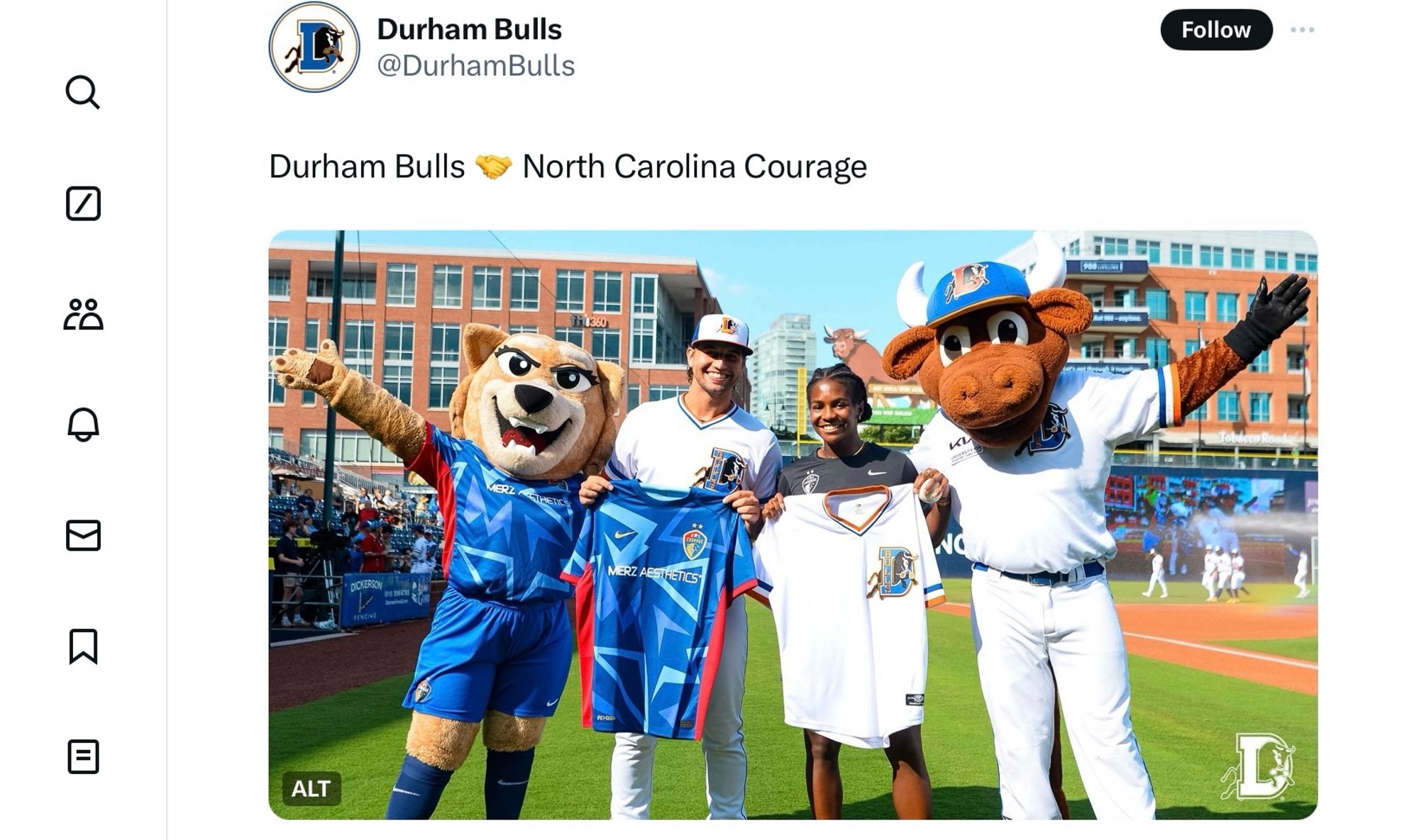 @DurhamBulls

Durham Bulls 🤝 North Carolina Courage

(Beary Bulls player Pinto Bulls mascot)