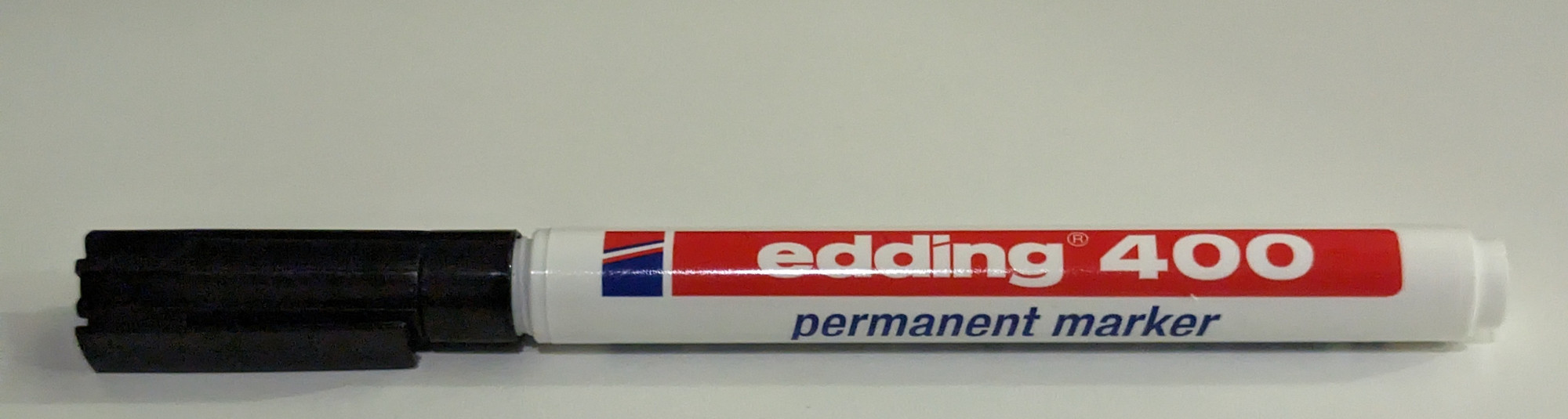 Edding 400 permanent marker