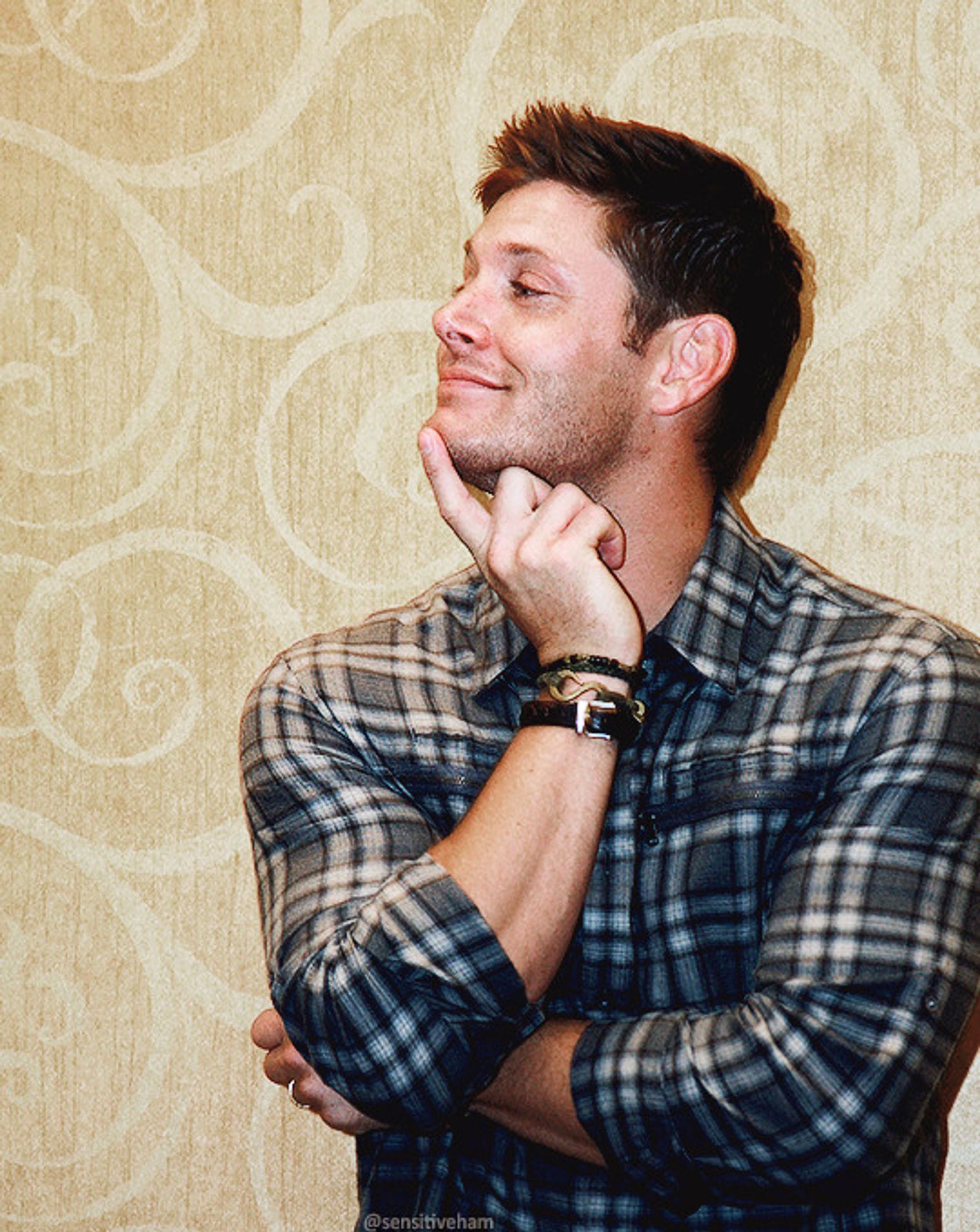 Jensen Ackles at the Supernatural Toronto Convention 2011