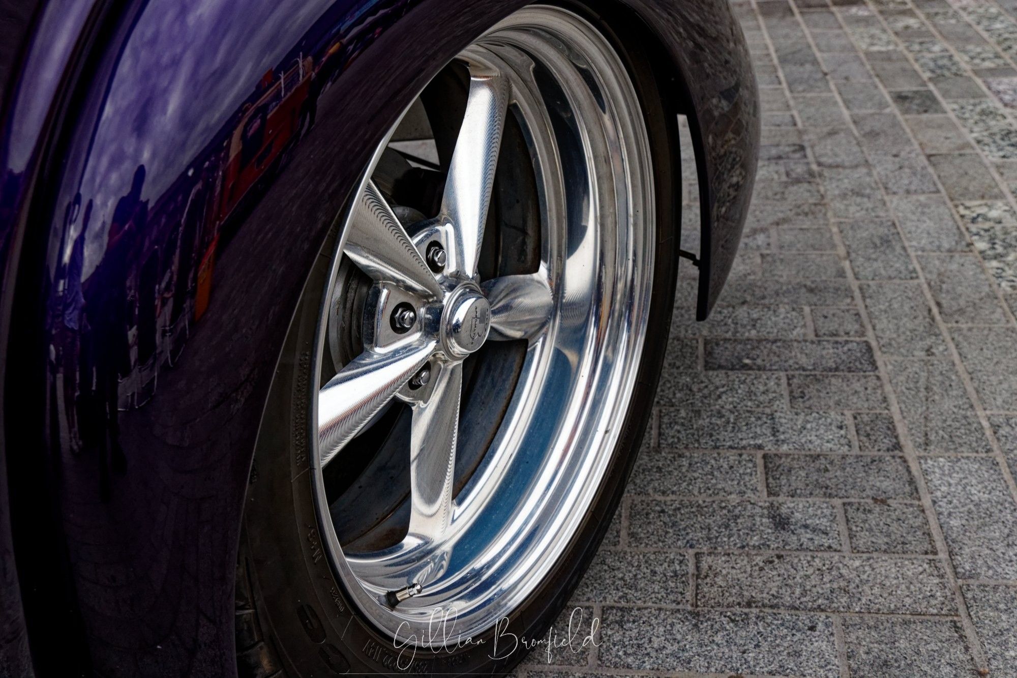 5 spoke alloy car rim