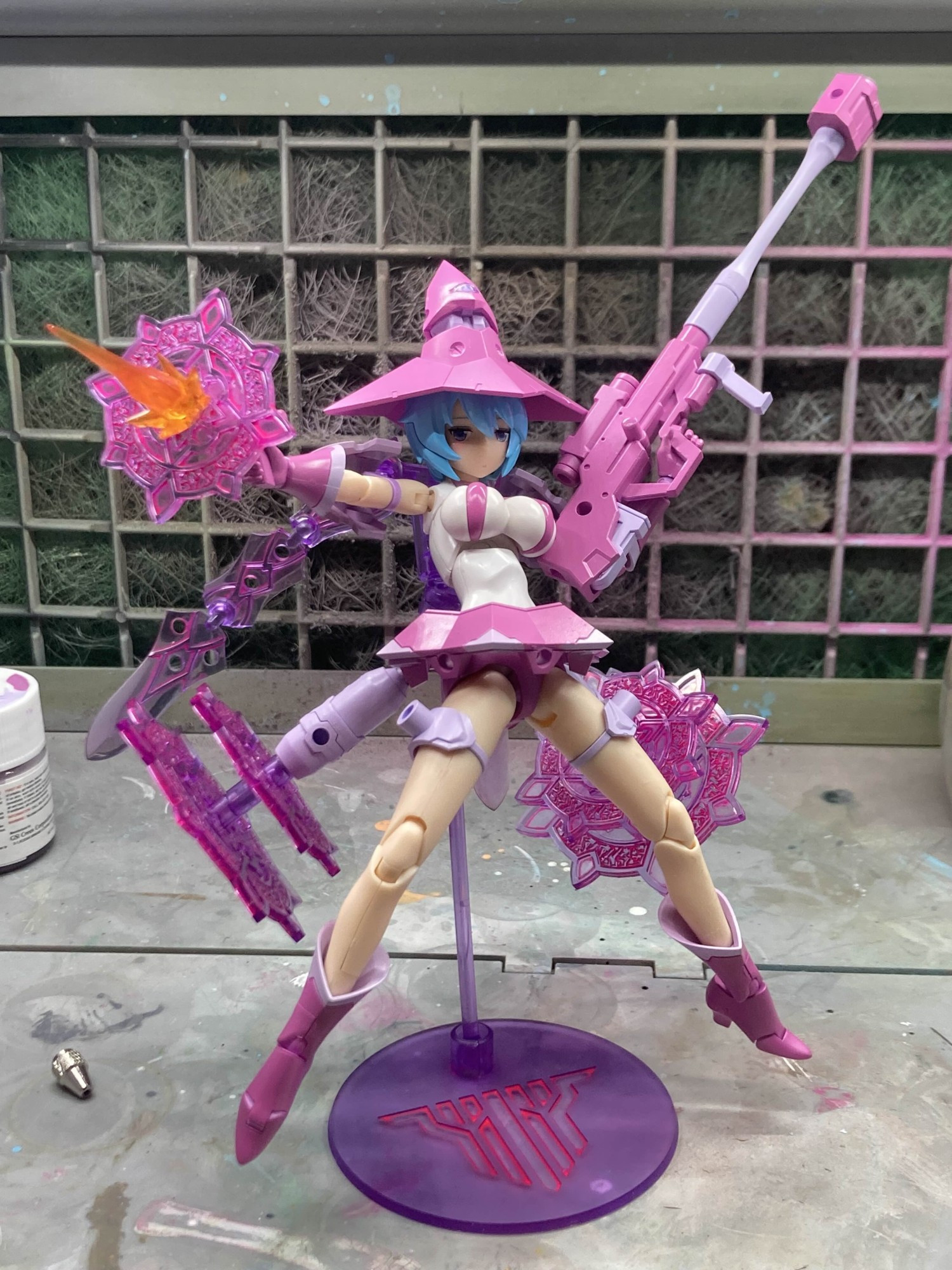 Megami Device Chaos and Pretty - Witch, with an aftermarket chest piece from garage kit maker Muscuto