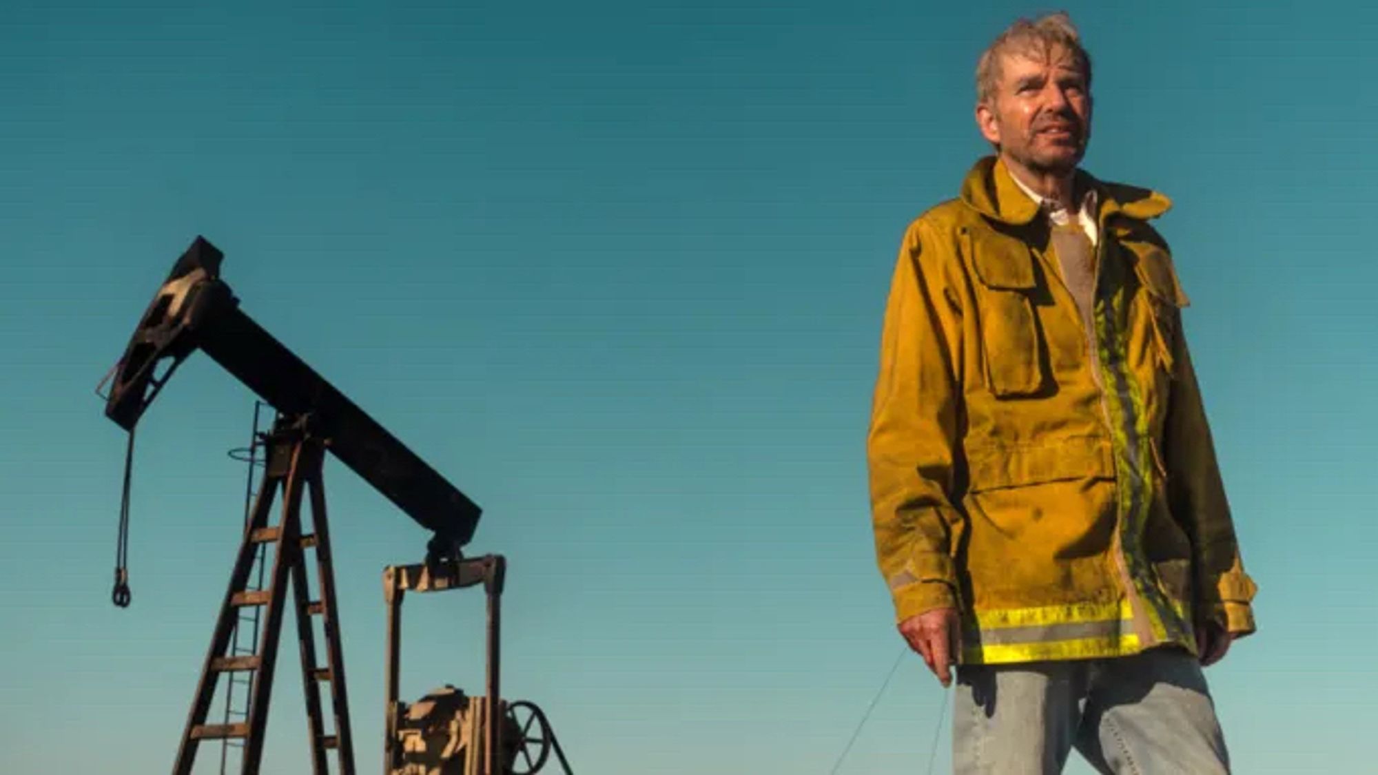 Billy Bob Thornton looking pretty tired next to an oil well