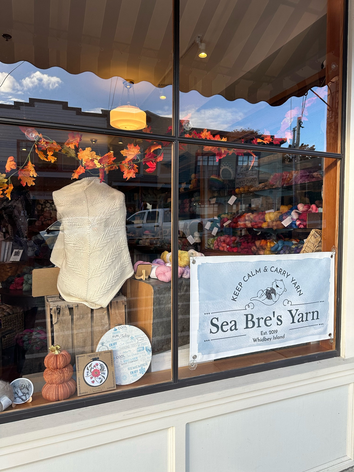 Front window of Sea Bre’s Yarn shop in Coupeville WA