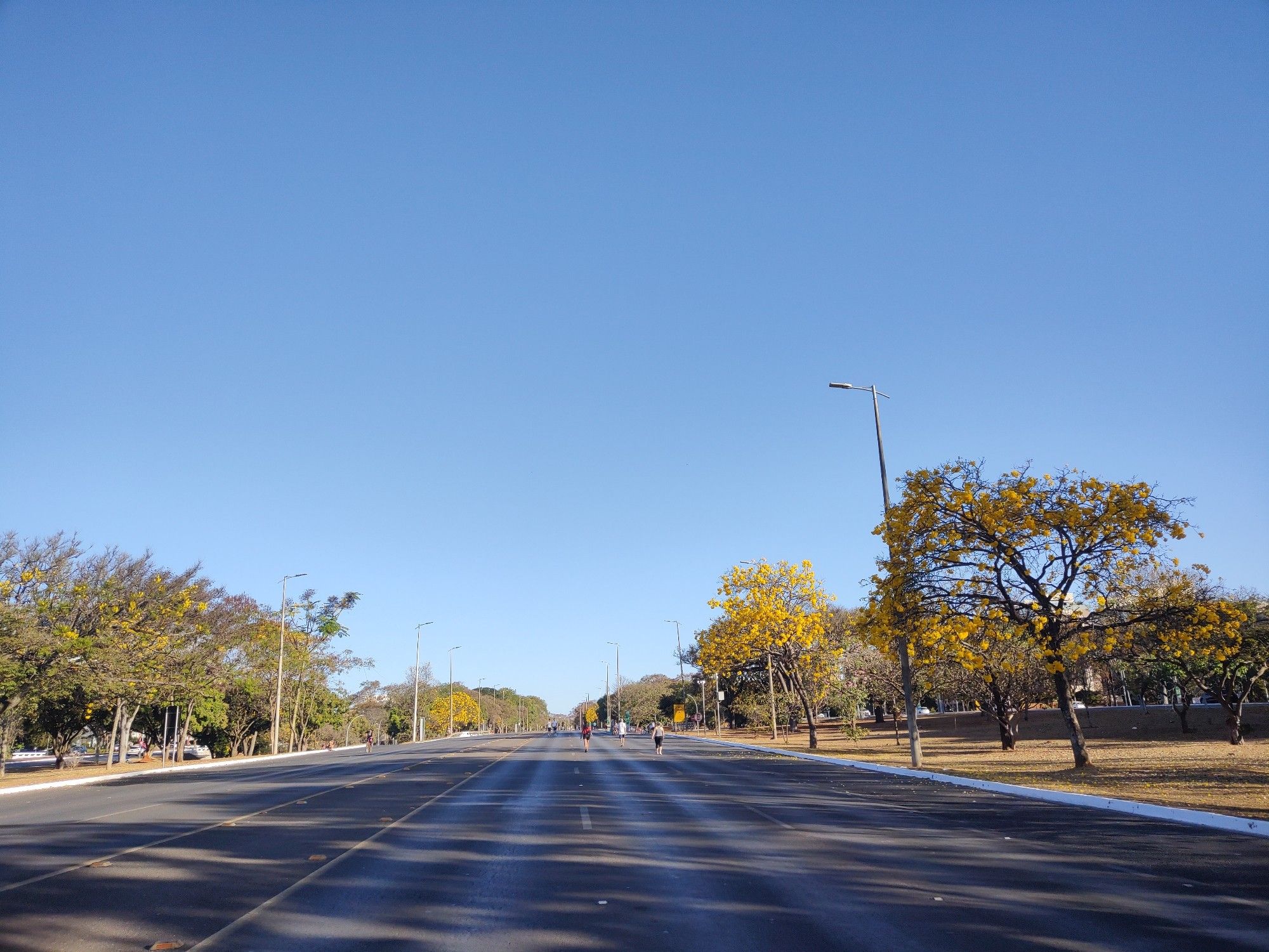 16km de clube urbano, no Eixão do lazer, Brasília