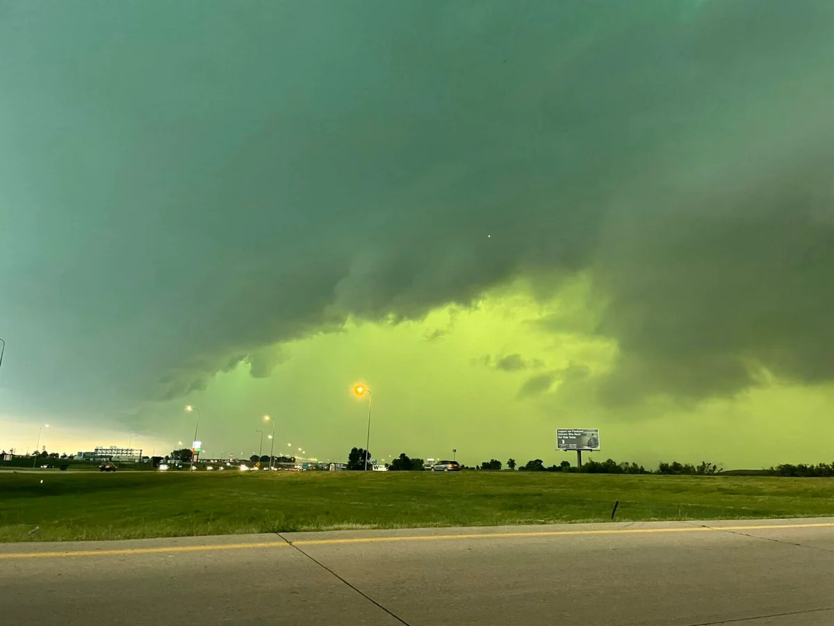 A green sky caused by a derecho