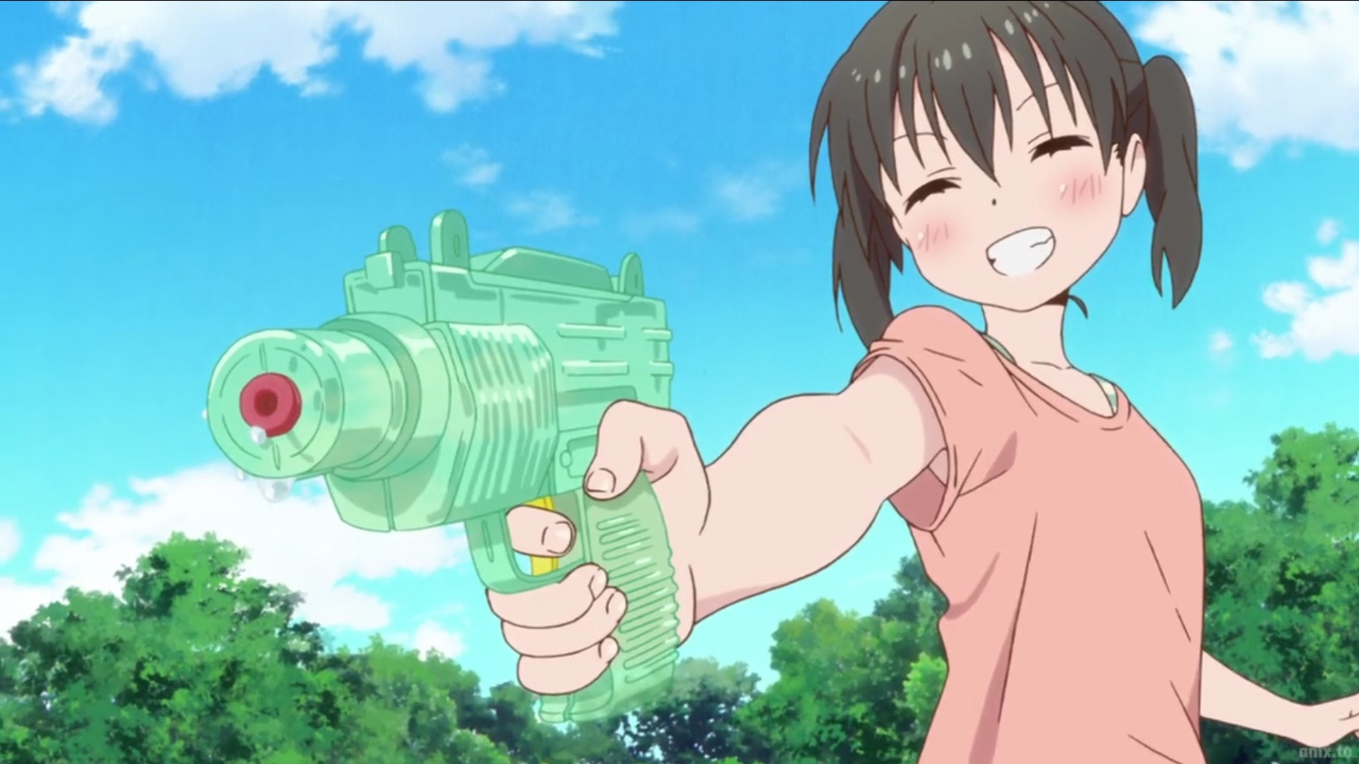 Hinata Kuraue with a water gun from the anime series Encouragement of Climb.