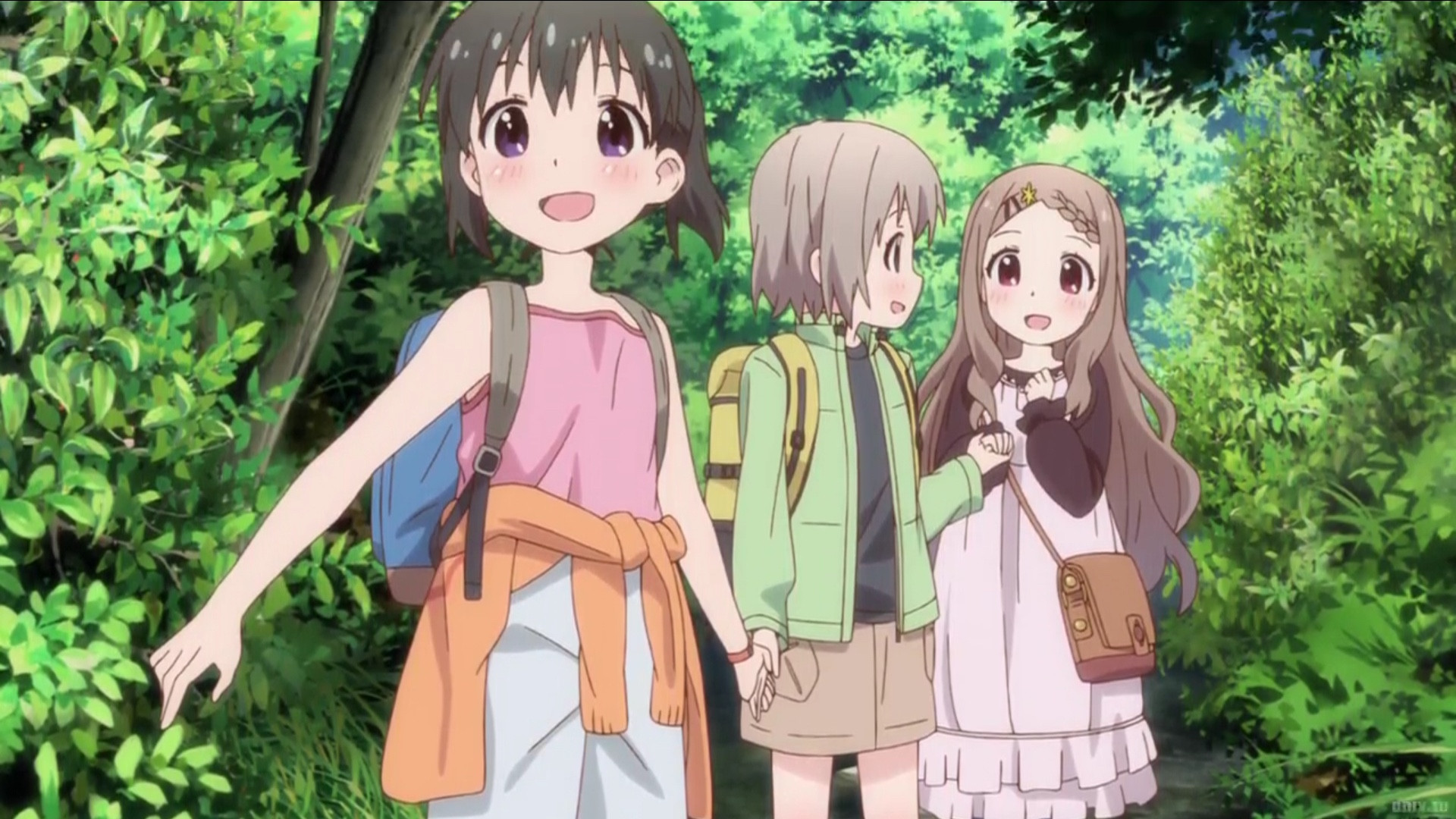 Hinata, Aoi, and Kokona descending a mountain from the anime series Encouragement of Climb.