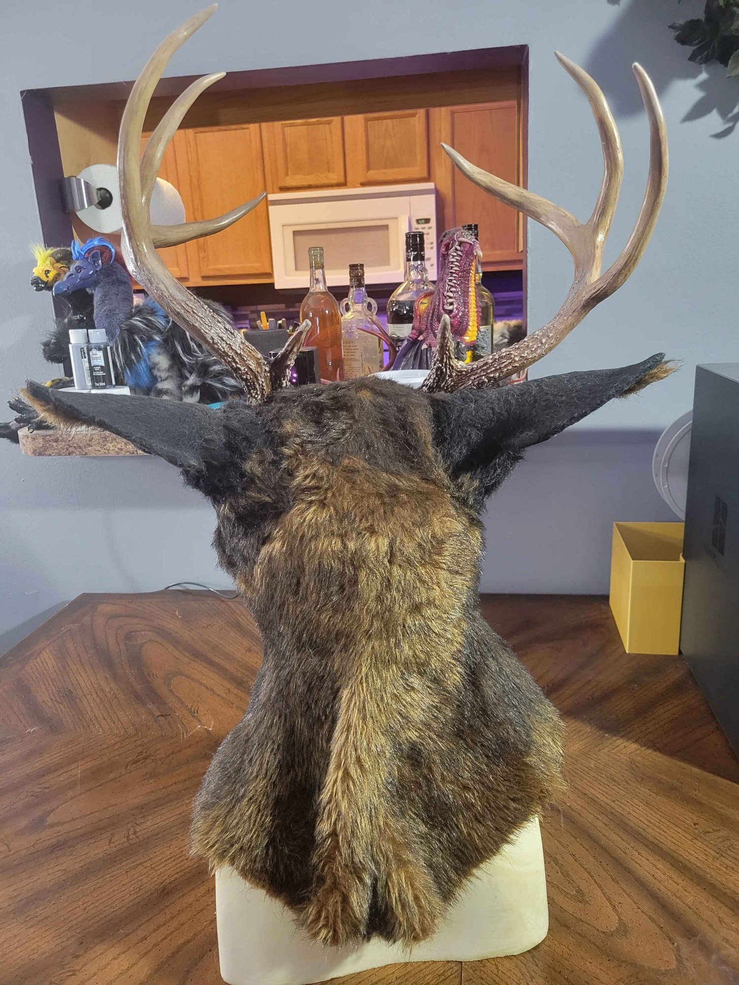 Back of stag half mask