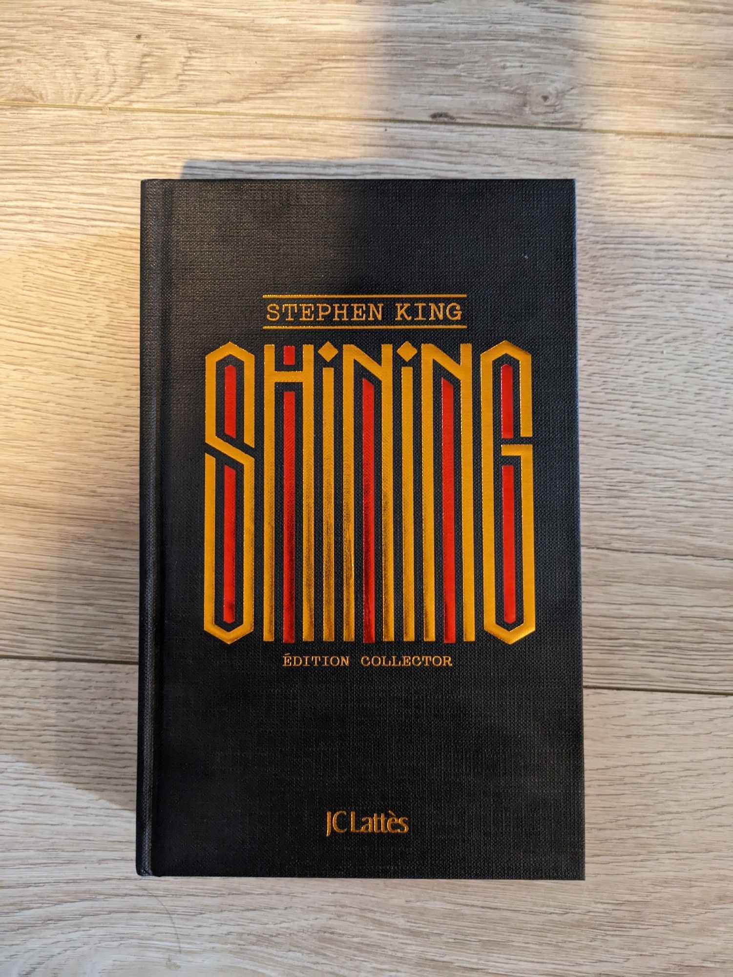 Nouvelle édition du livre de Stephen King "Shining"