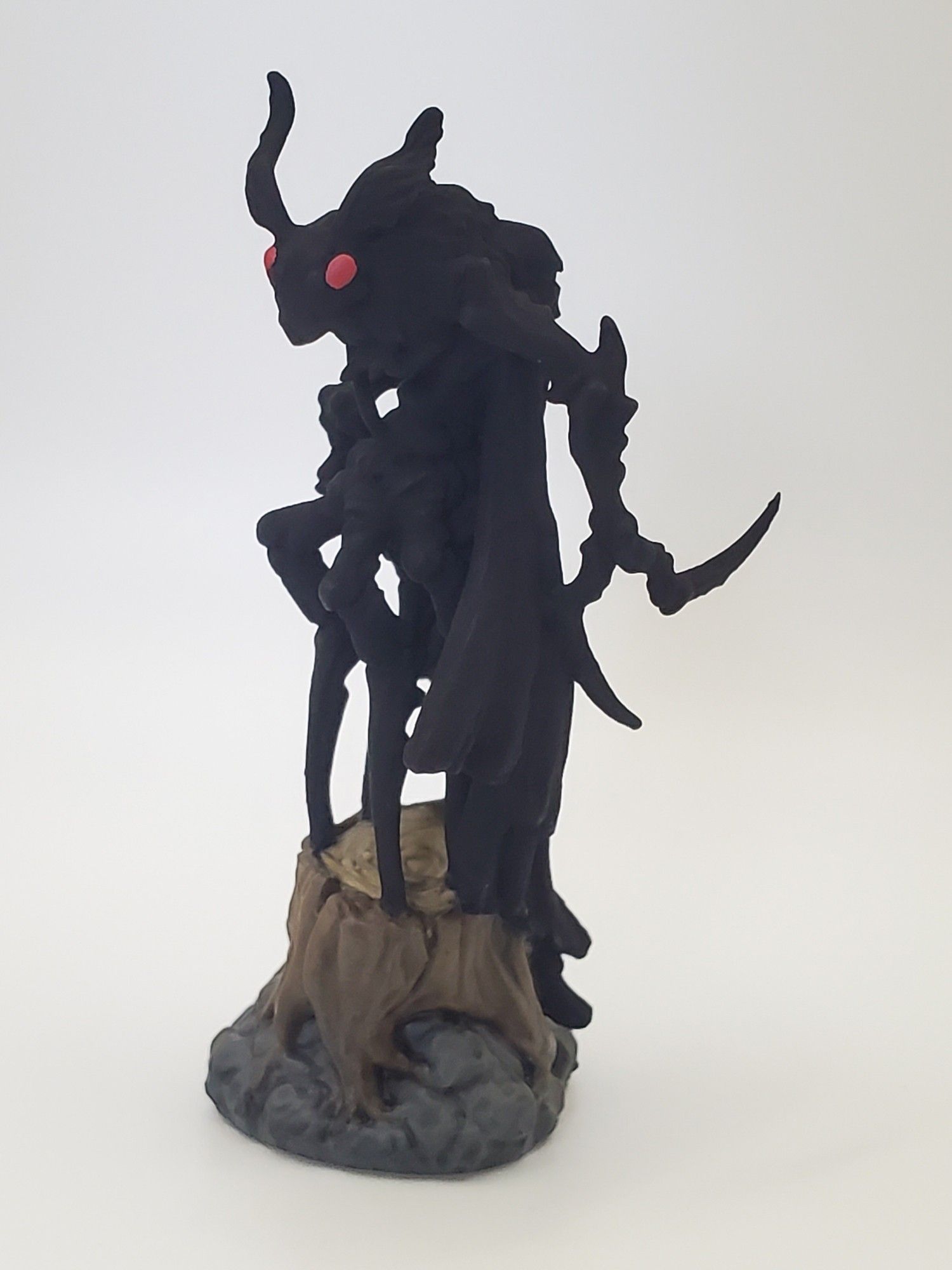 Mothman! Painted in Black 4.0