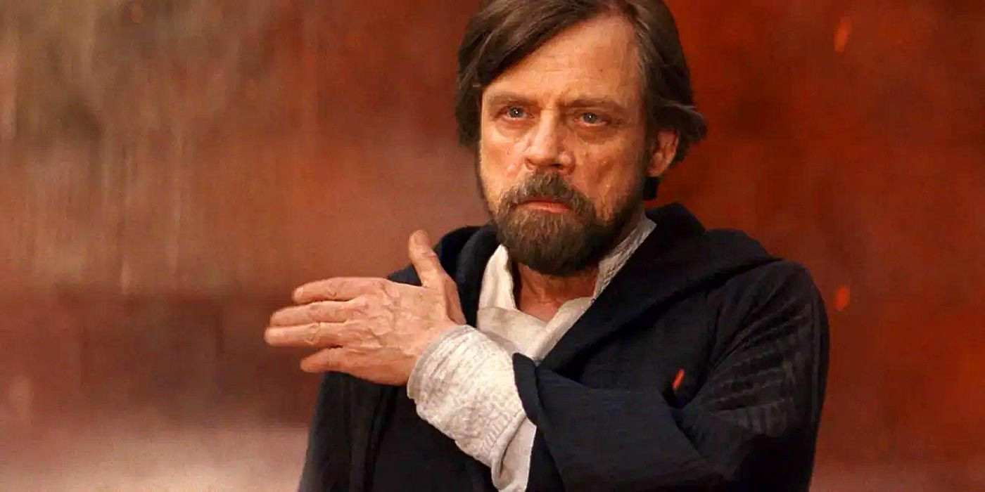 Luke Skywalker calmly brushing dirt from his shoulder after an all-out assault in the climax of THE LAST JEDI (2017)