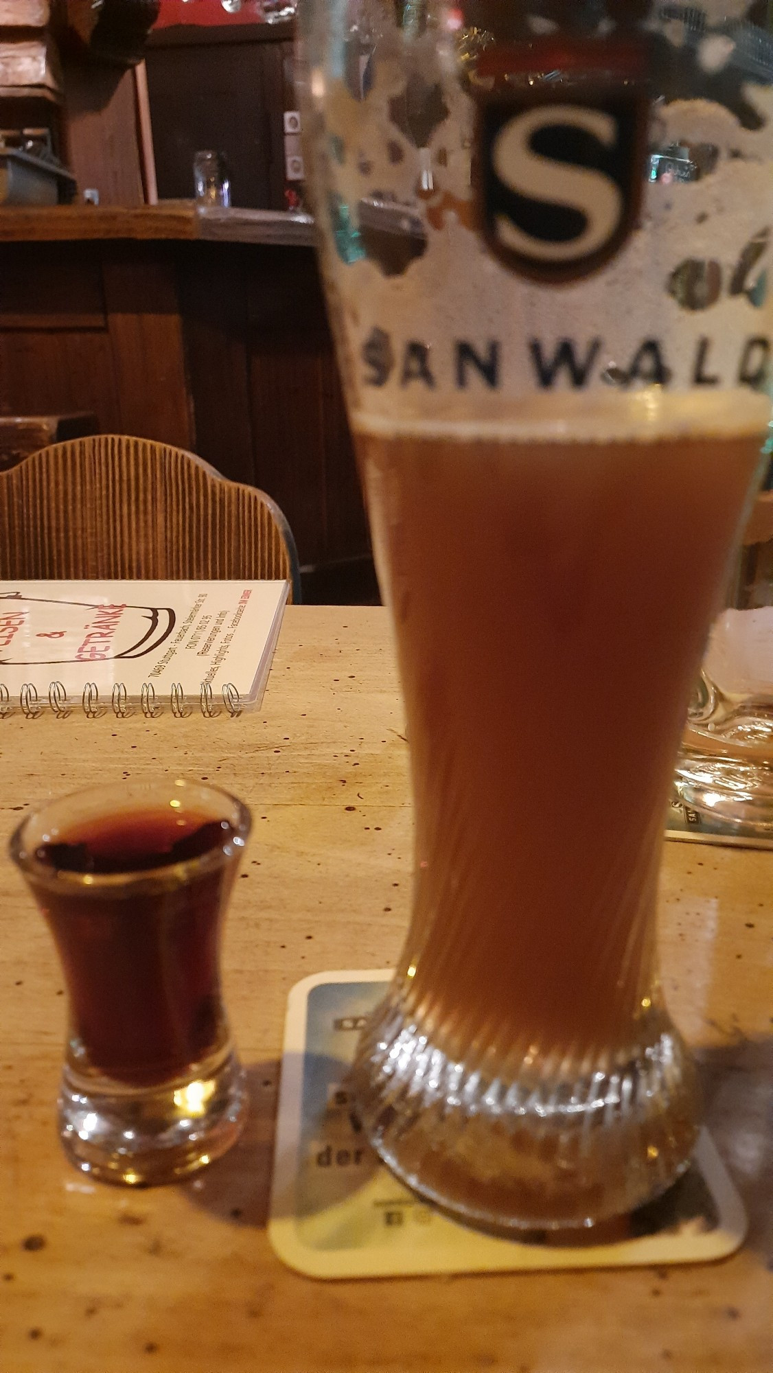 Helles Hefe und Jägermeister