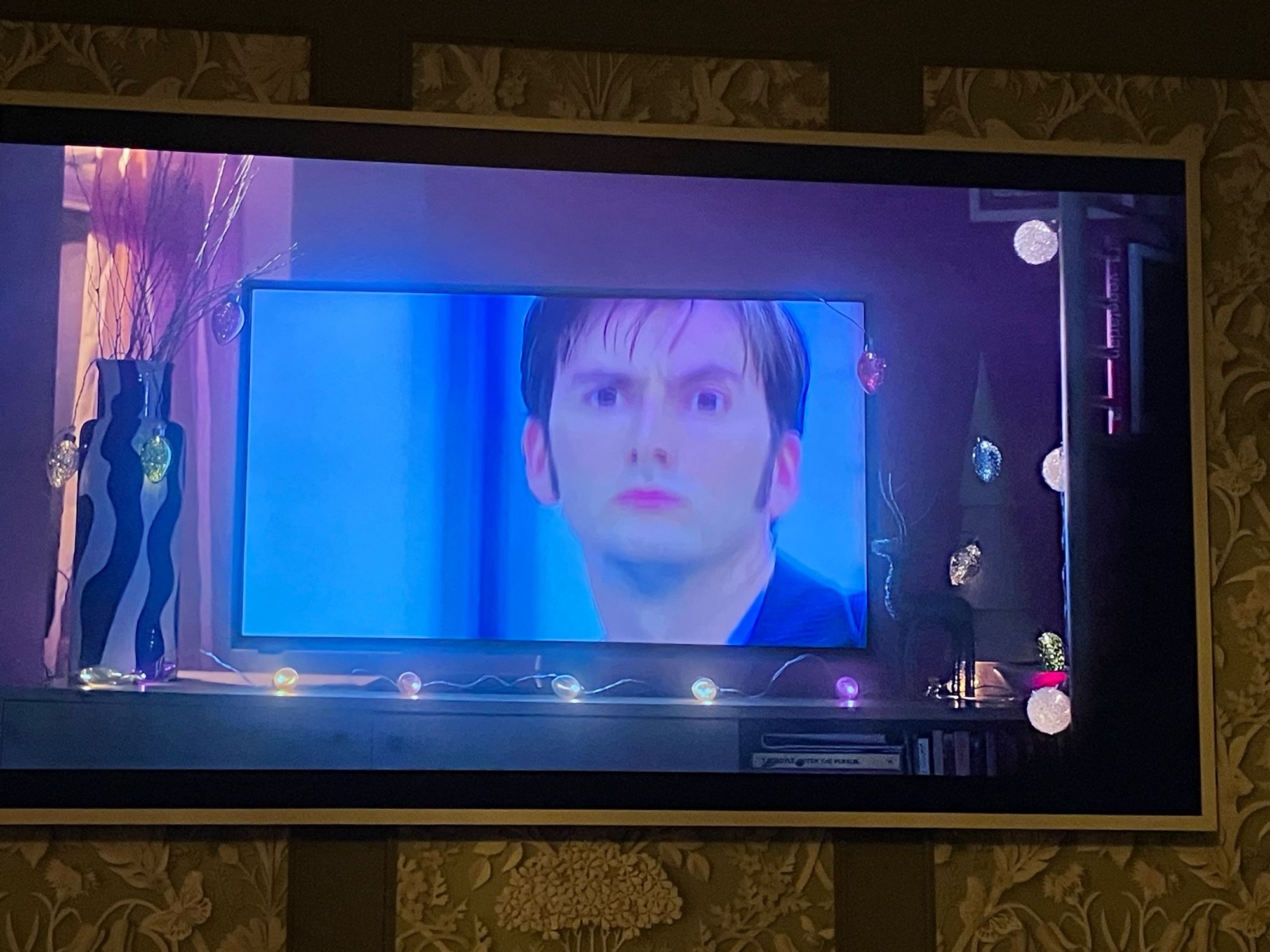 David Tennant as Doctor Who in a Christmas special on Nick’s TV in Heart Stopper