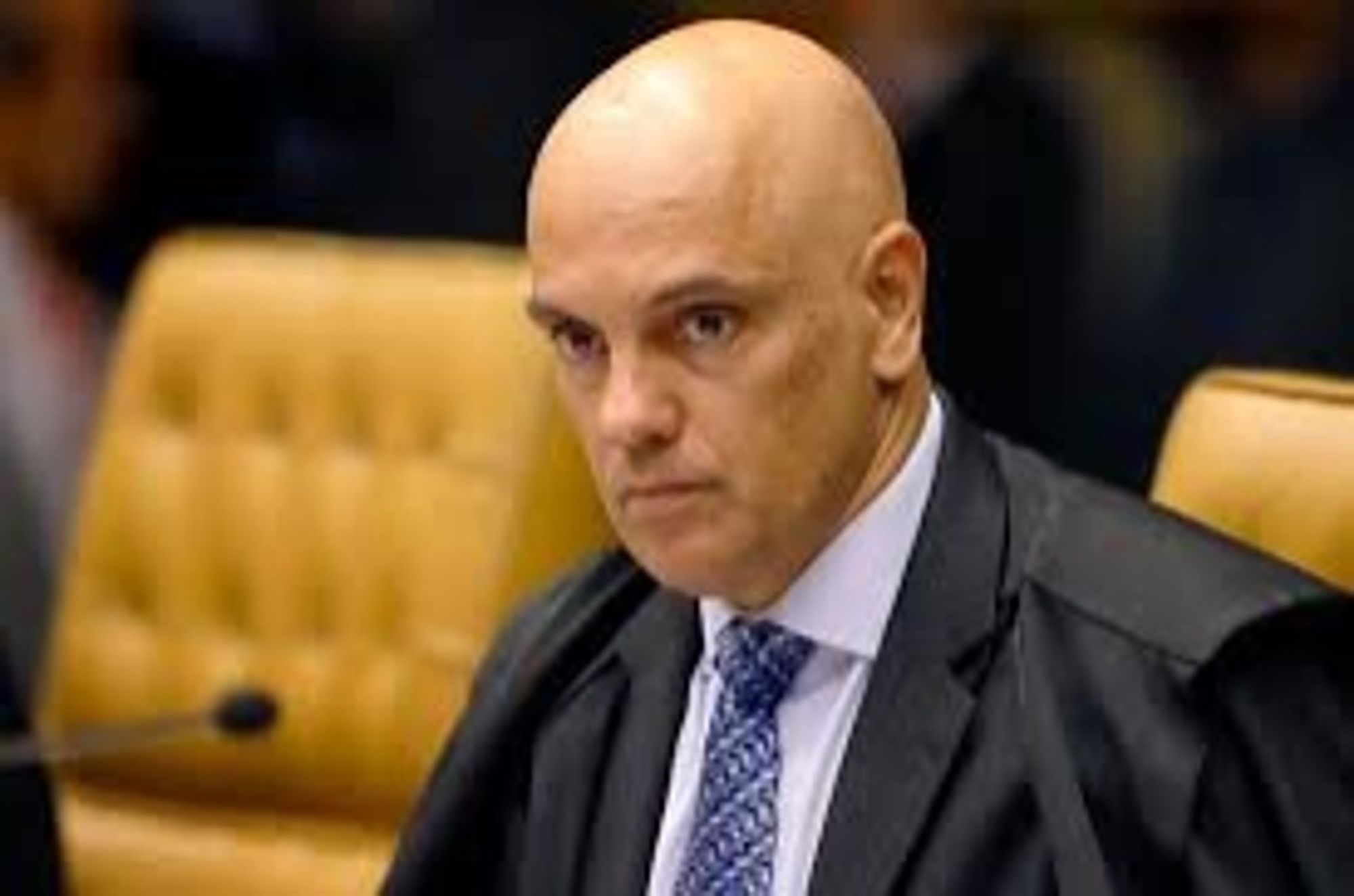 STF julgar o ex-presidente bolsonaro para ser preso ele todos aliados da Extrema direita deputados e senadores PL parlamentares PL 
Nunes Marques *- 
Cármen Lúcia
Cristiano Zanin
Alexandre de Moraes
Flávio Dino
Edson Fachin
André Mendonça
Gilmar Mendes
Dias Toffoli
Luiz Fux
Roberto Barroso