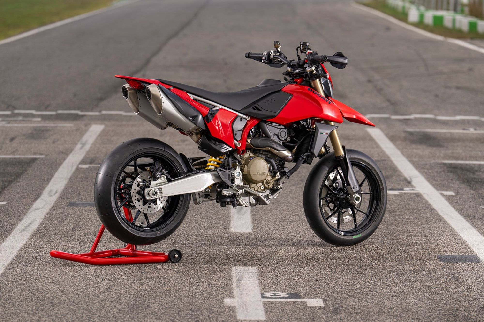 Ducati Hypermotard 698 Mono