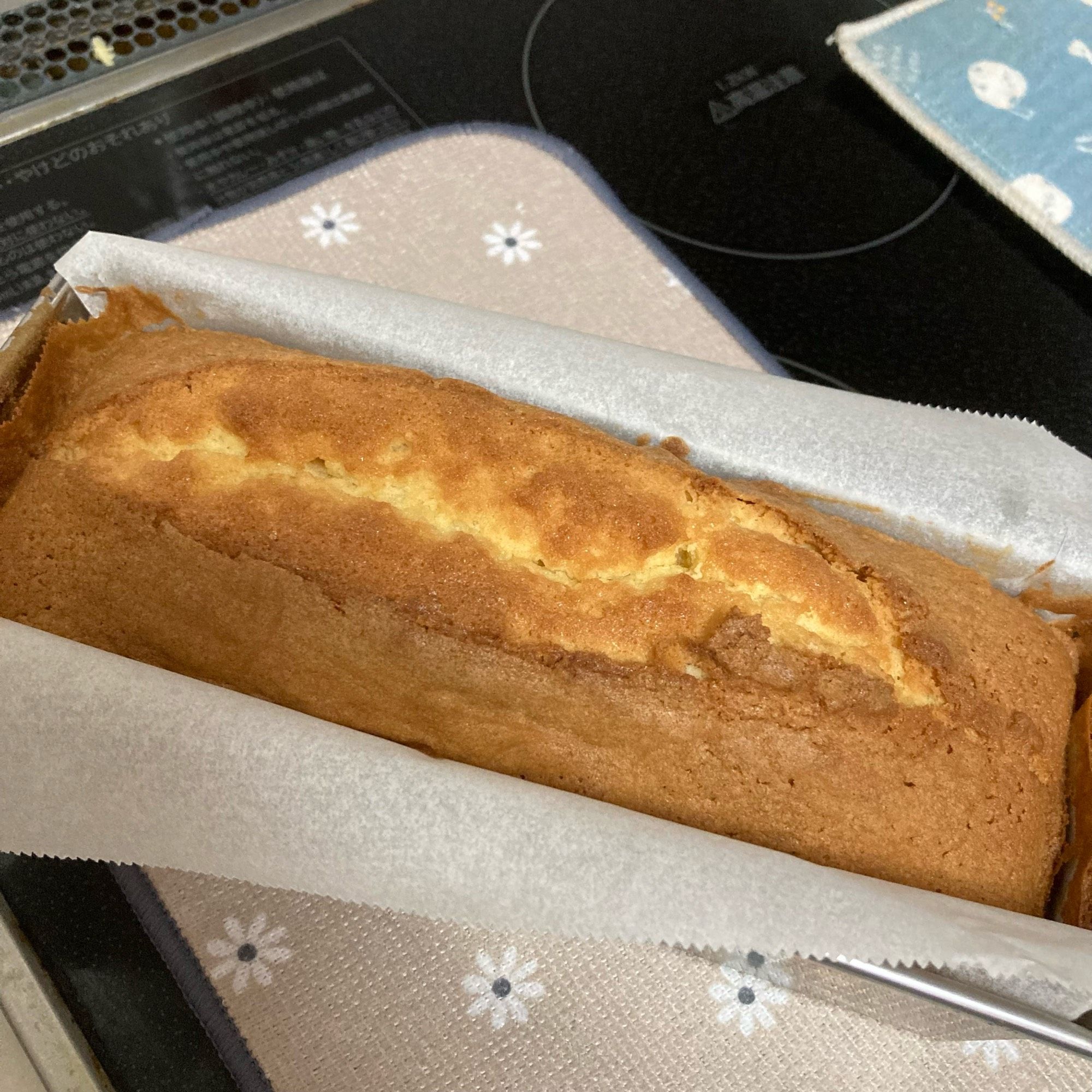 ラム酒の入ったパウンドケーキ